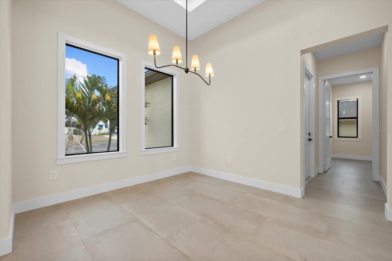 193 ROTONDA BLVD N, ROTONDA WEST, FL, 33947