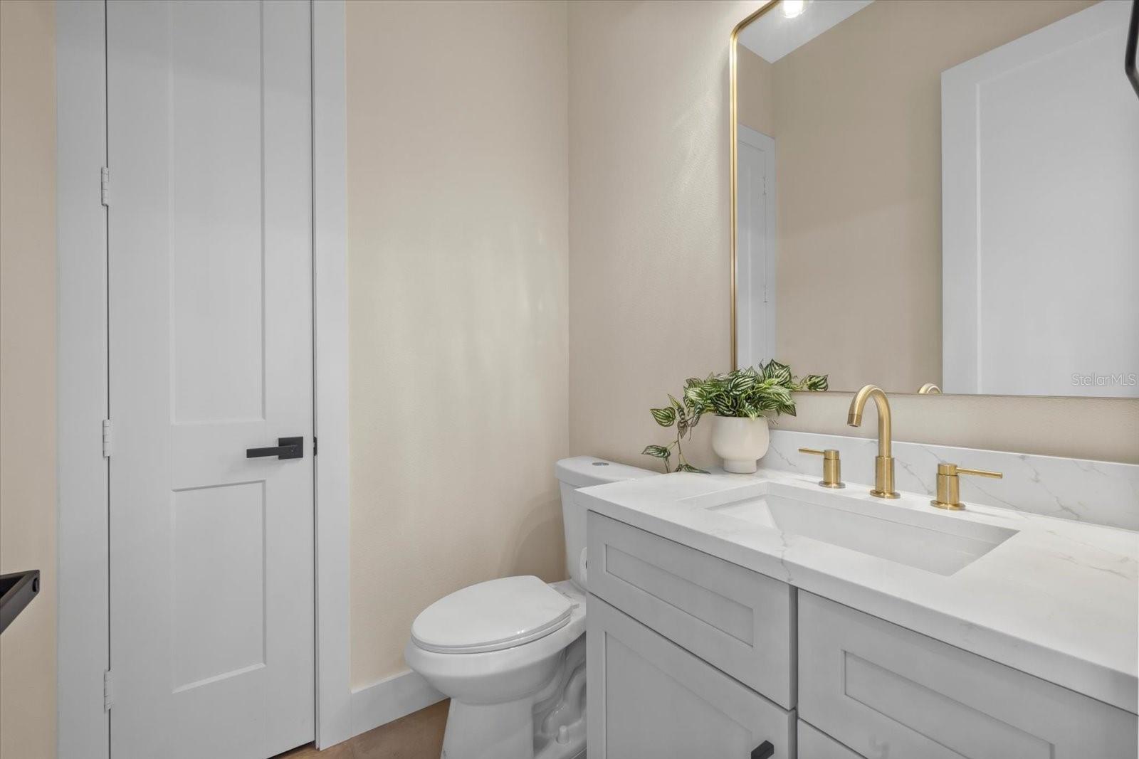 193 ROTONDA BLVD N, ROTONDA WEST, FL, 33947