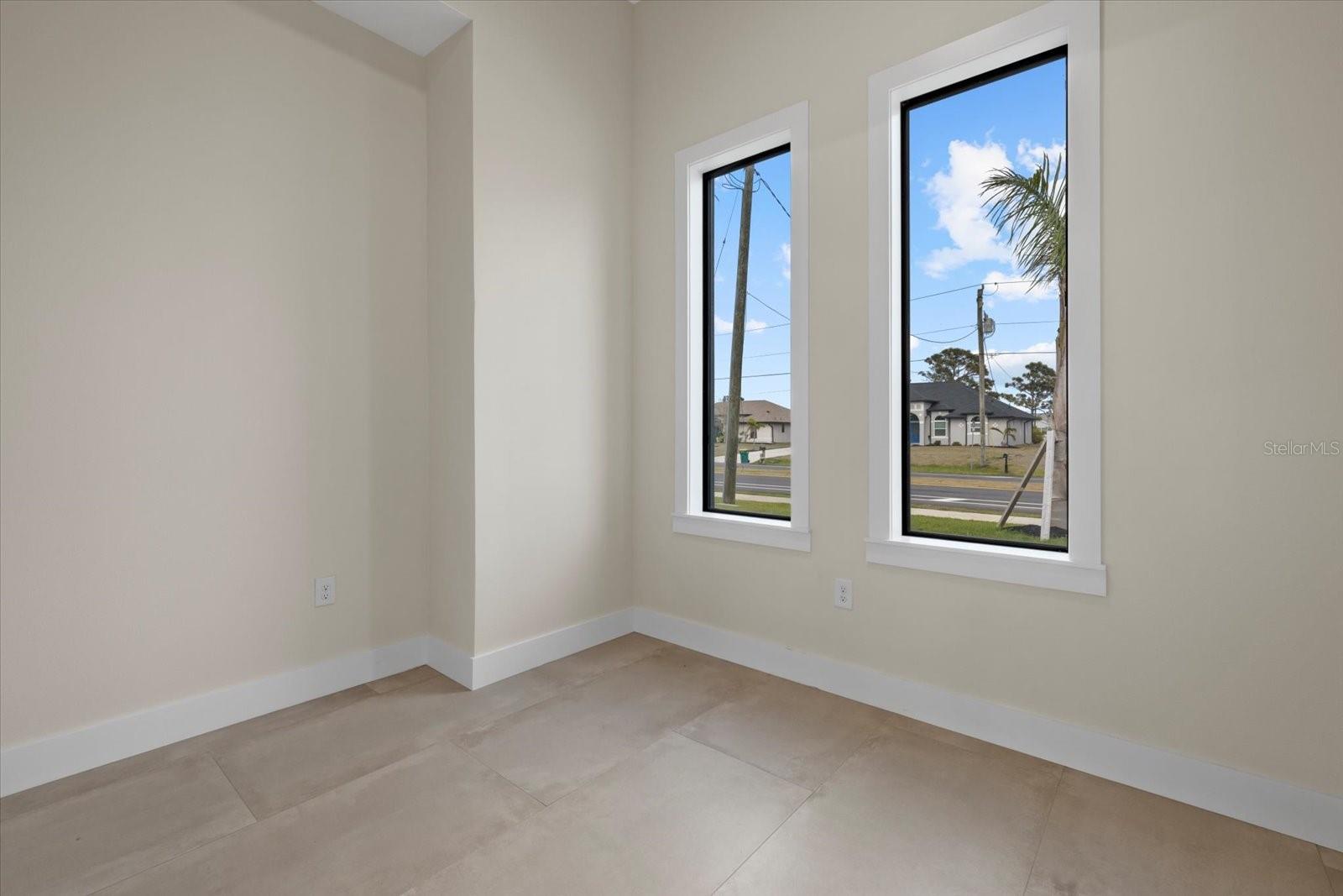 193 ROTONDA BLVD N, ROTONDA WEST, FL, 33947