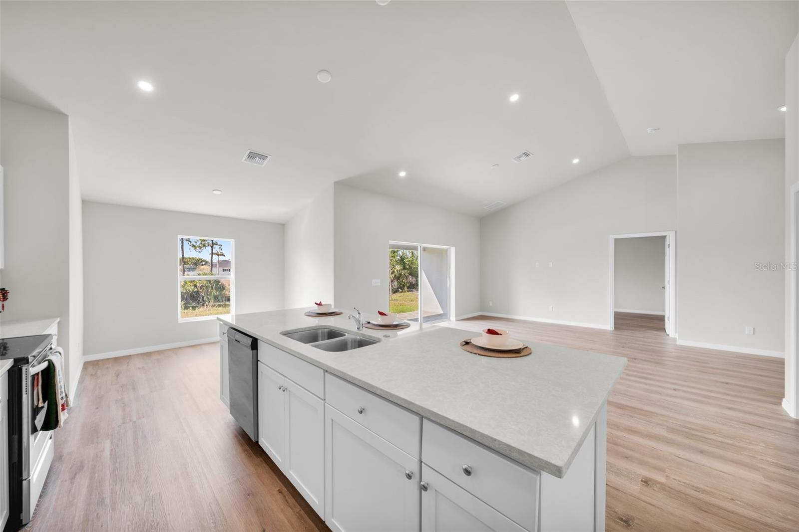 2917 NW 21ST PL, CAPE CORAL, FL, 33993