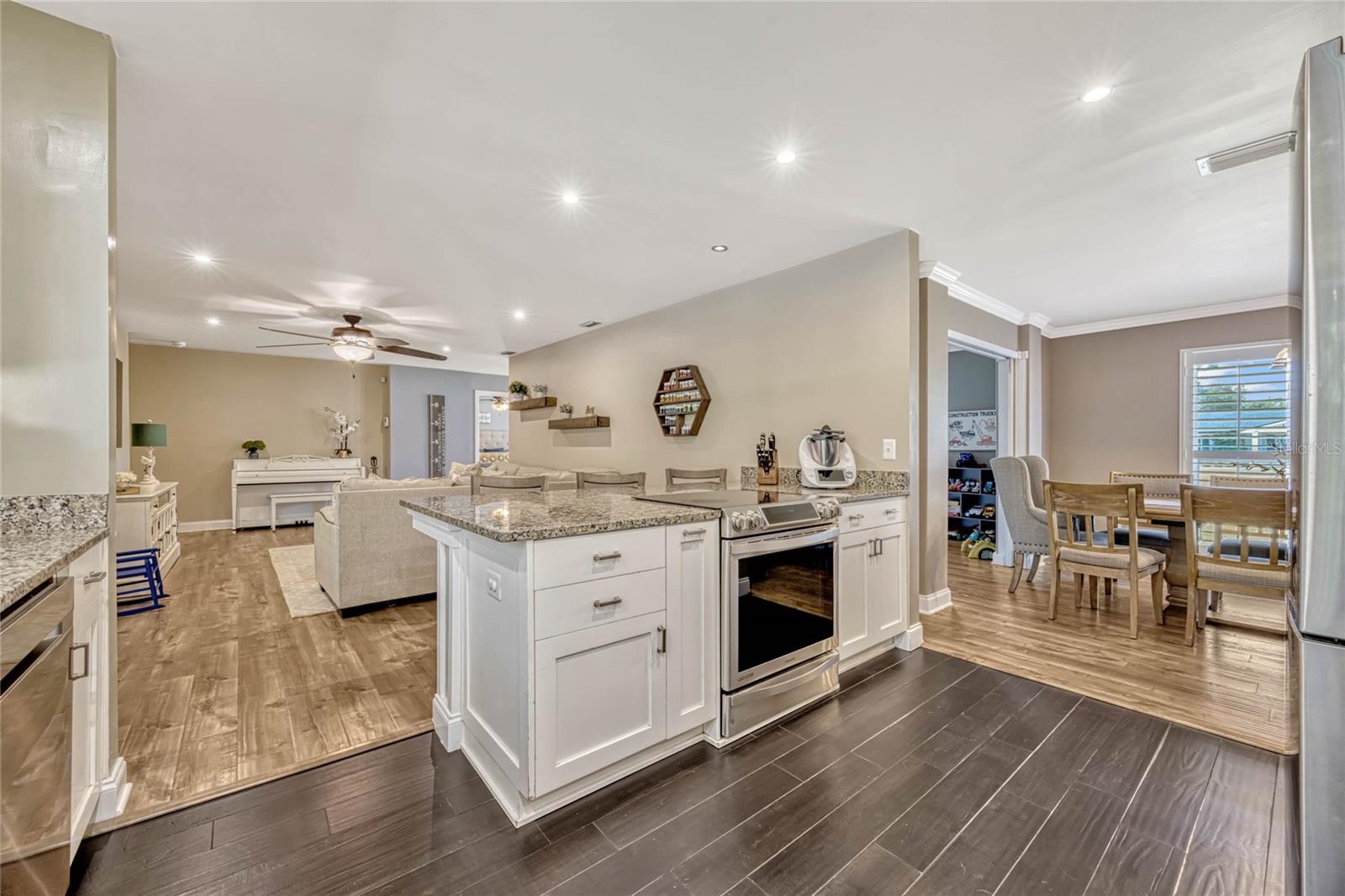1104 DYSON DR, WINTER SPRINGS, FL, 32708