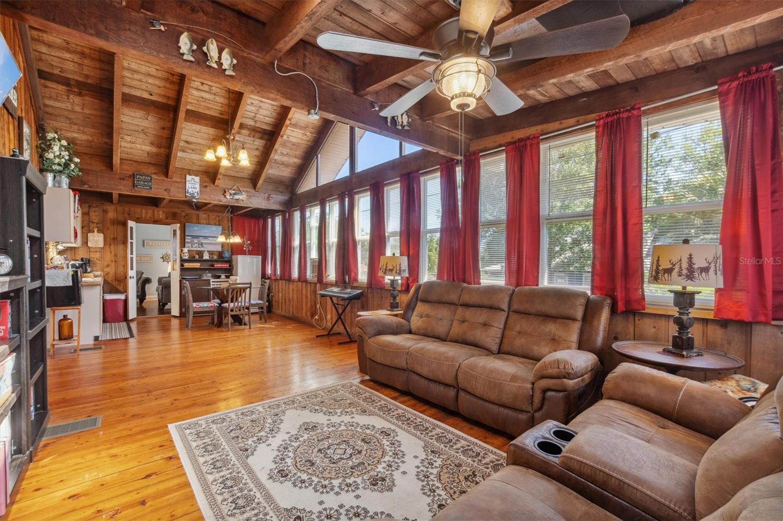 432 E JOHNSON AVE, LAKE WALES, FL, 33853