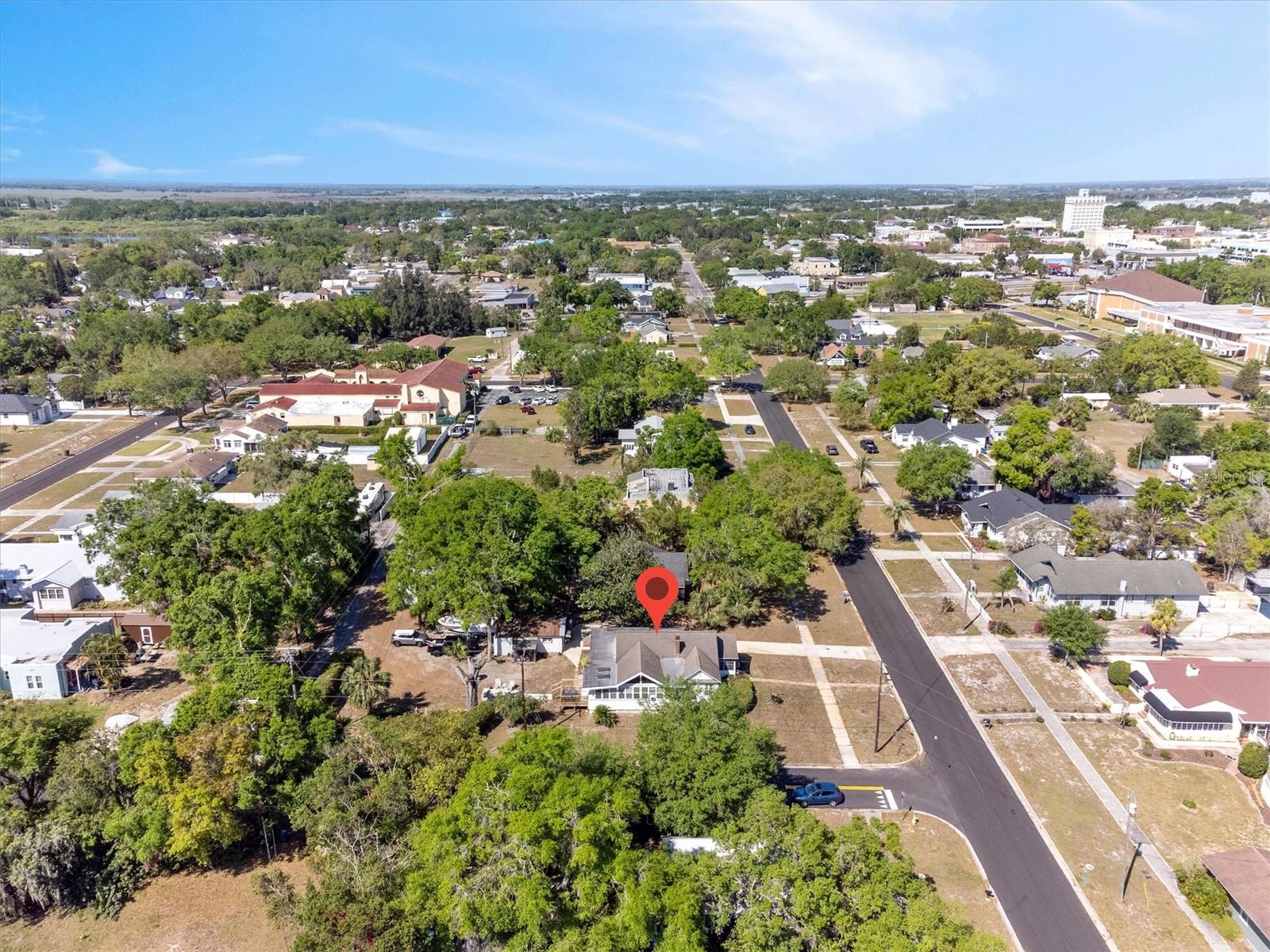 432 E JOHNSON AVE, LAKE WALES, FL, 33853
