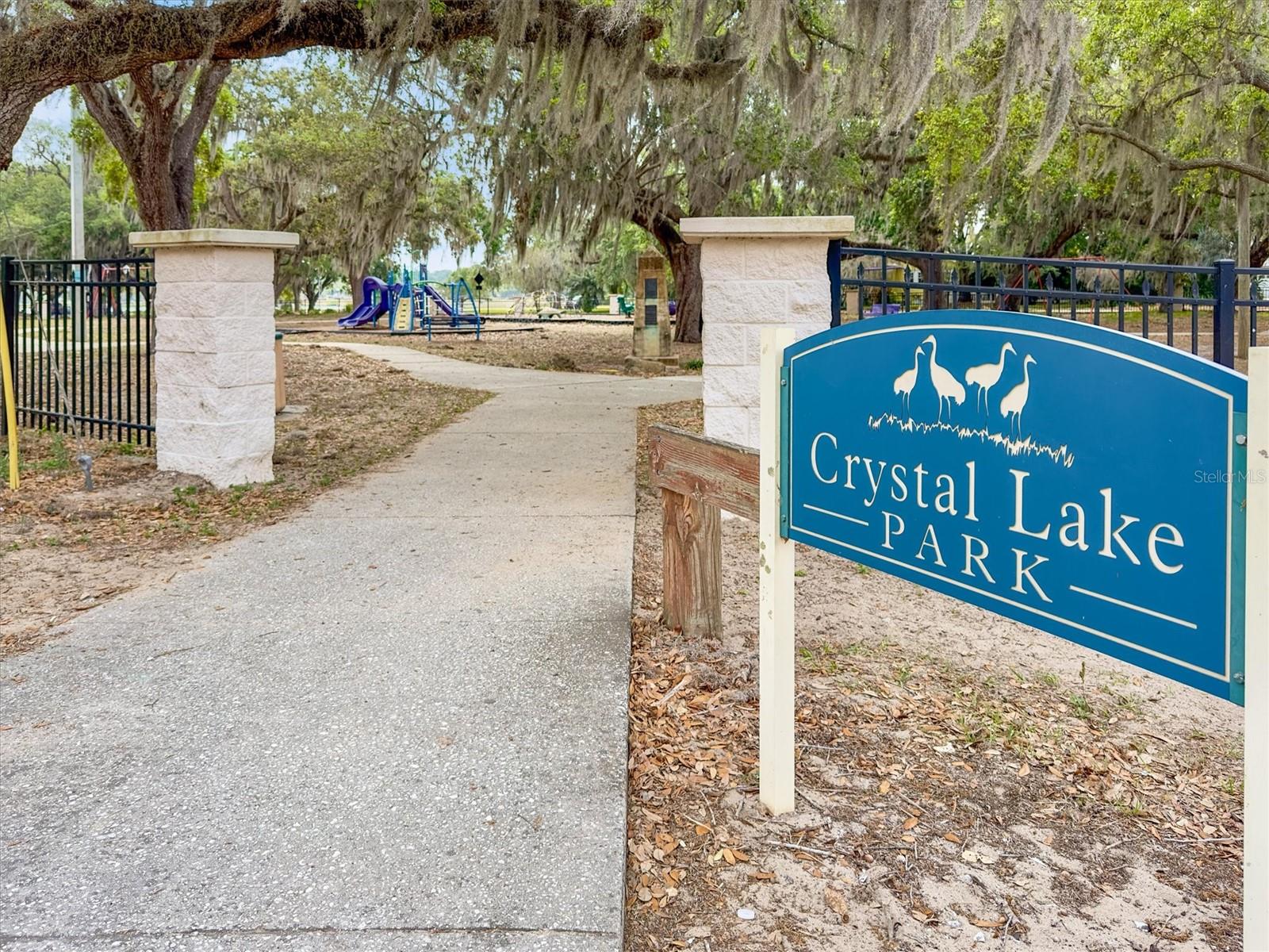 432 E JOHNSON AVE, LAKE WALES, FL, 33853