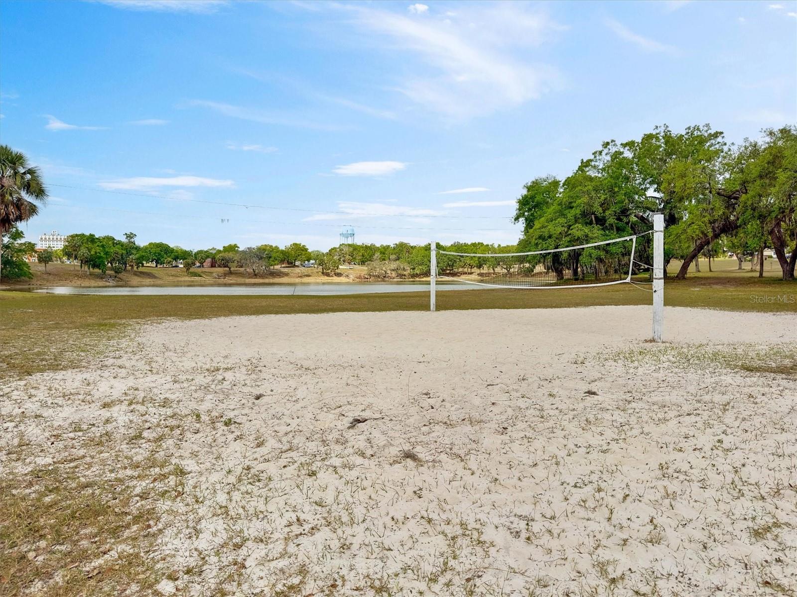 432 E JOHNSON AVE, LAKE WALES, FL, 33853