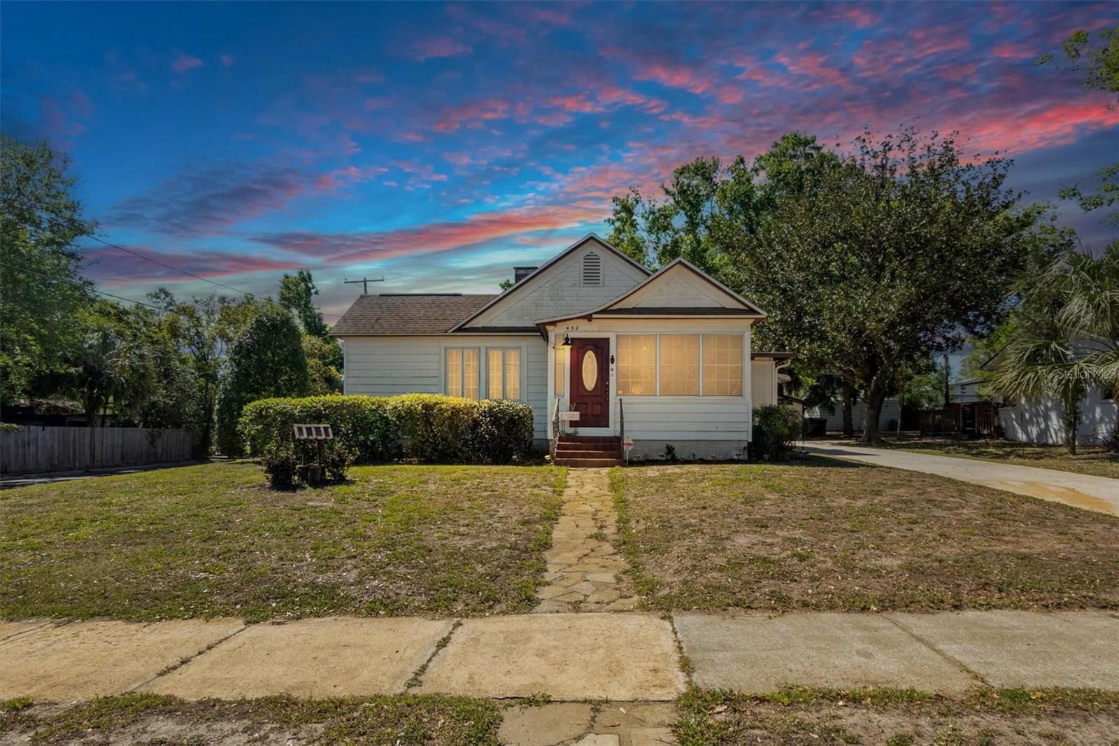 432 E JOHNSON AVE, LAKE WALES, FL, 33853