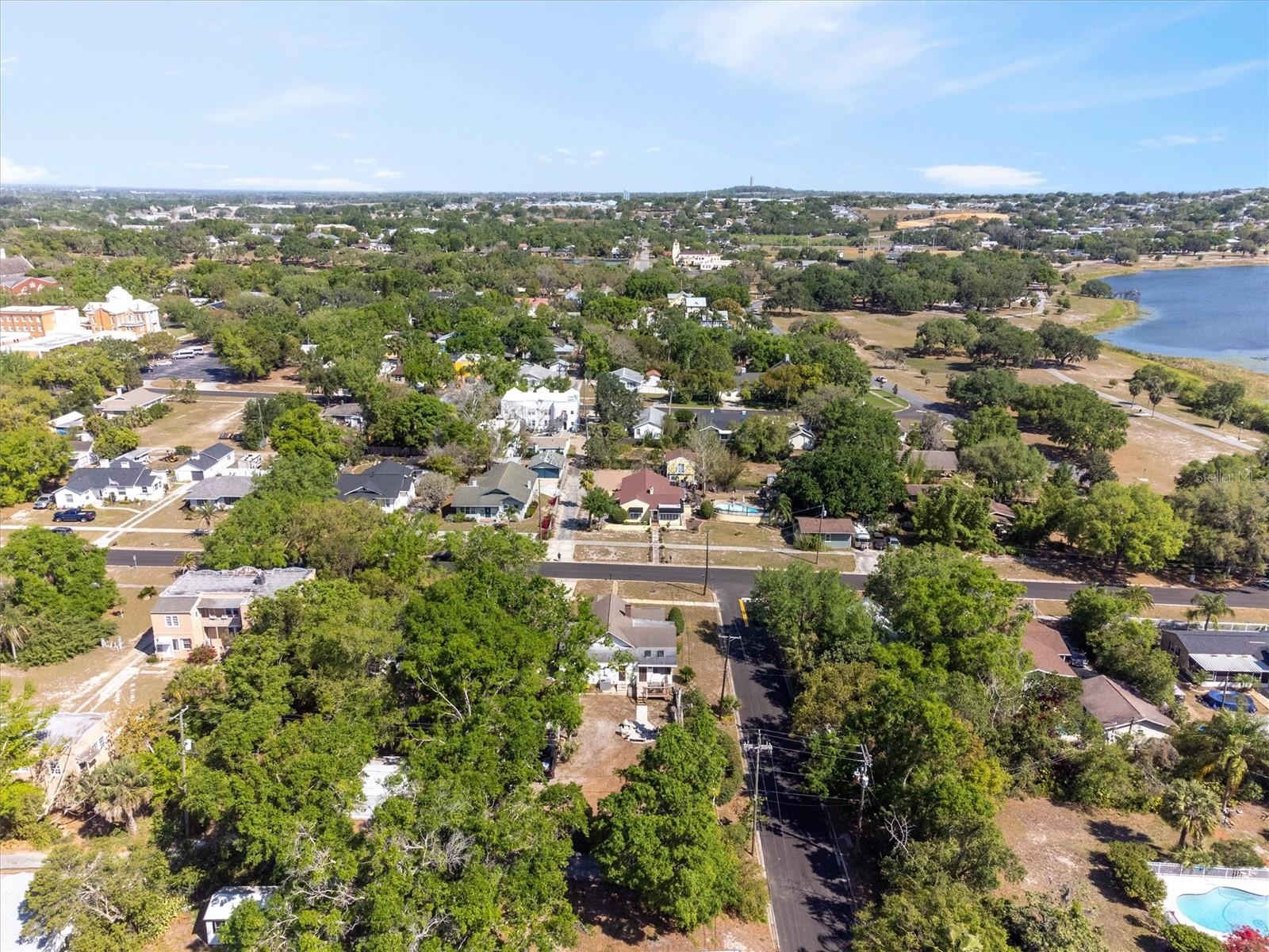 432 E JOHNSON AVE, LAKE WALES, FL, 33853
