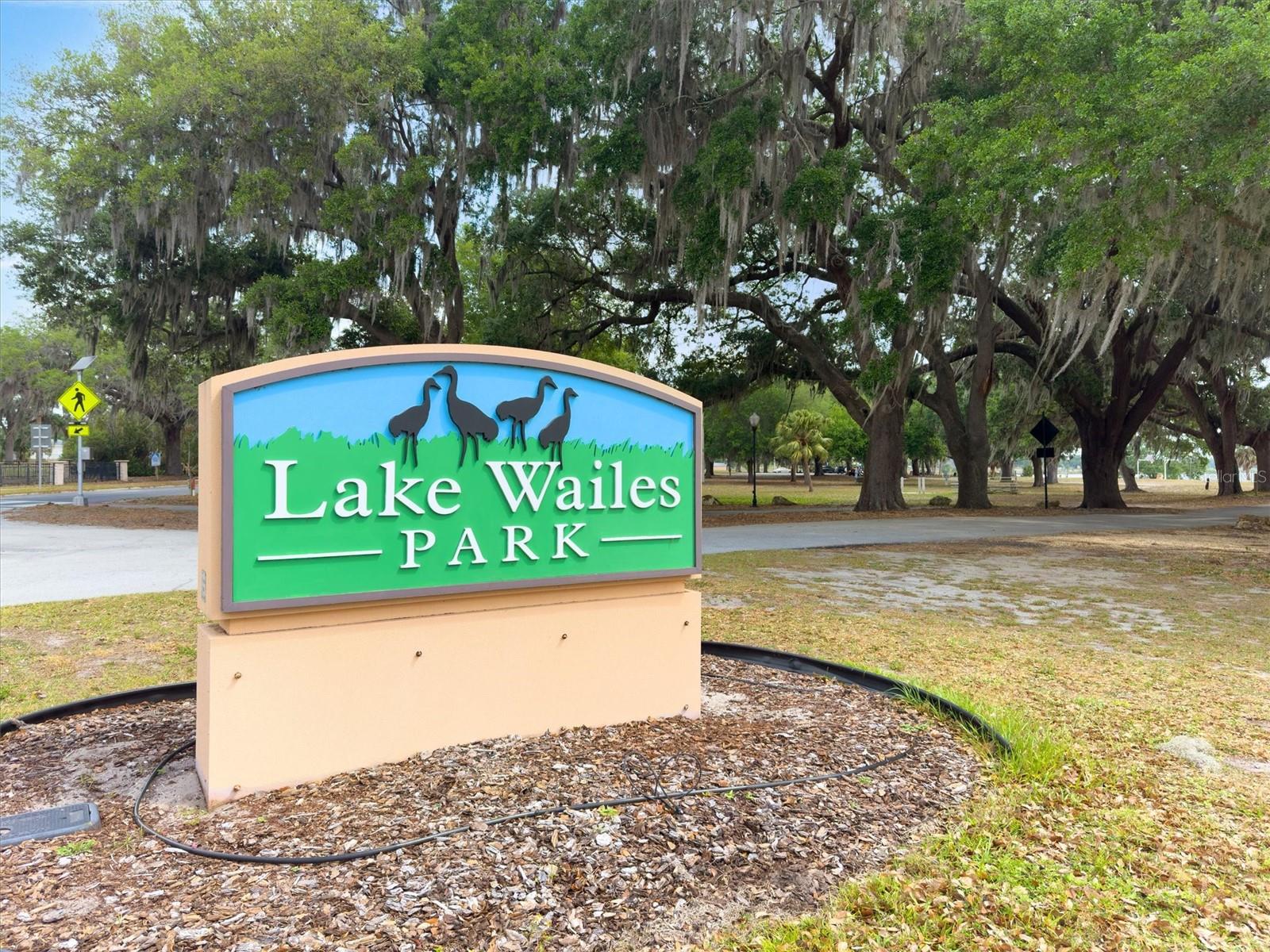 432 E JOHNSON AVE, LAKE WALES, FL, 33853