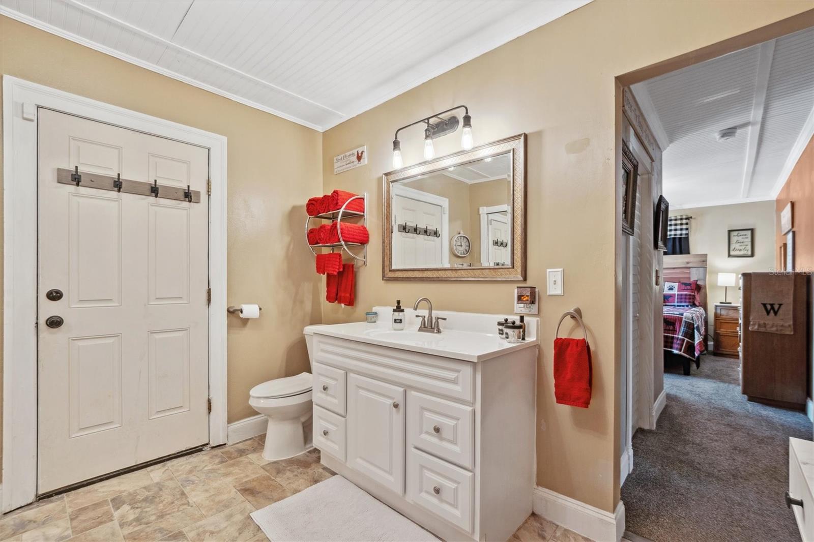 432 E JOHNSON AVE, LAKE WALES, FL, 33853