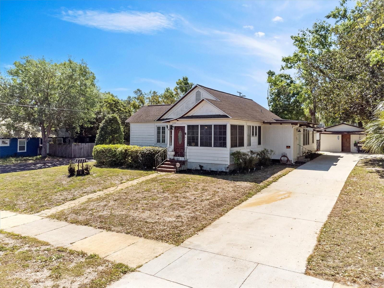 432 E JOHNSON AVE, LAKE WALES, FL, 33853