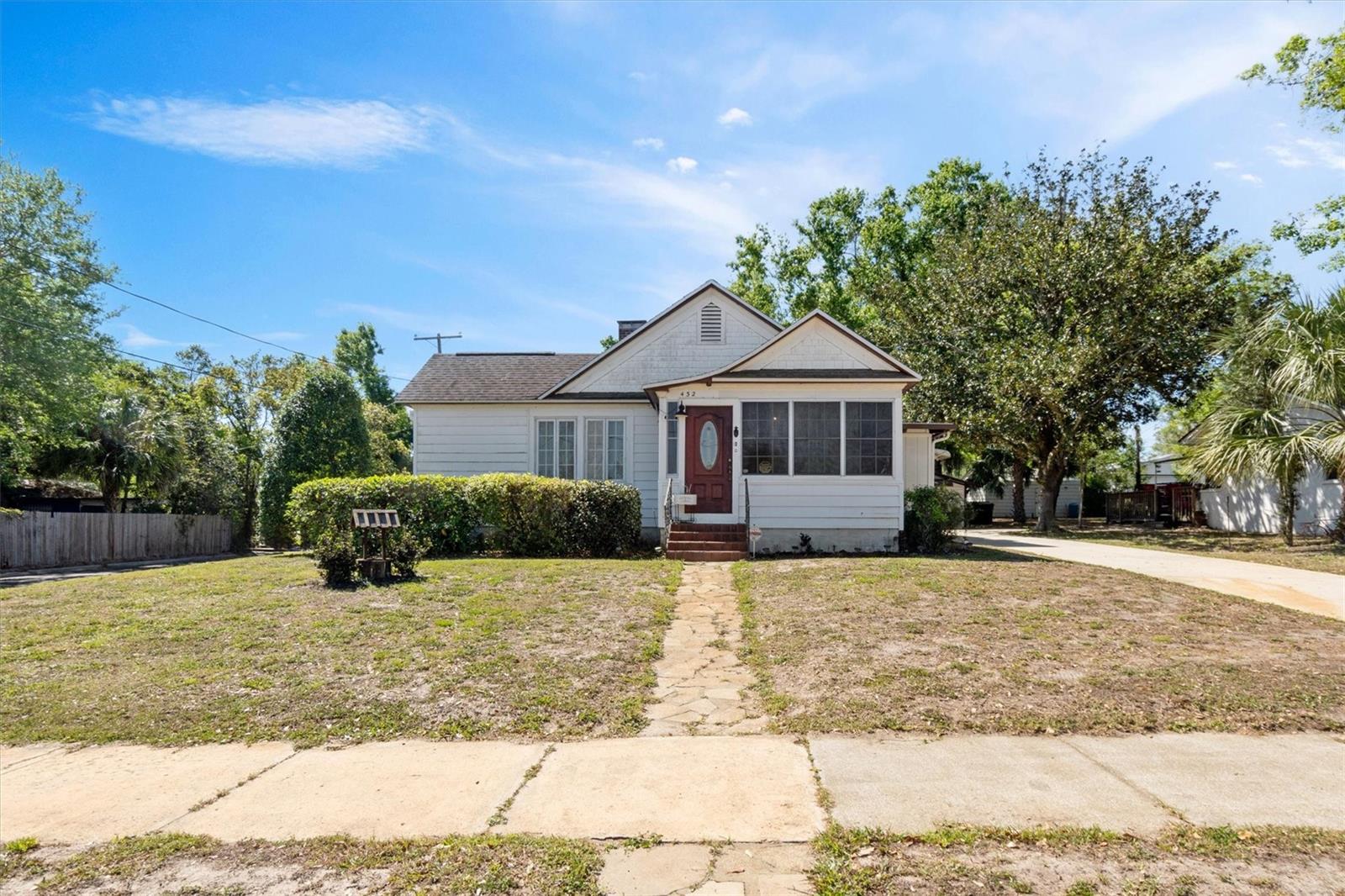 432 E JOHNSON AVE, LAKE WALES, FL, 33853