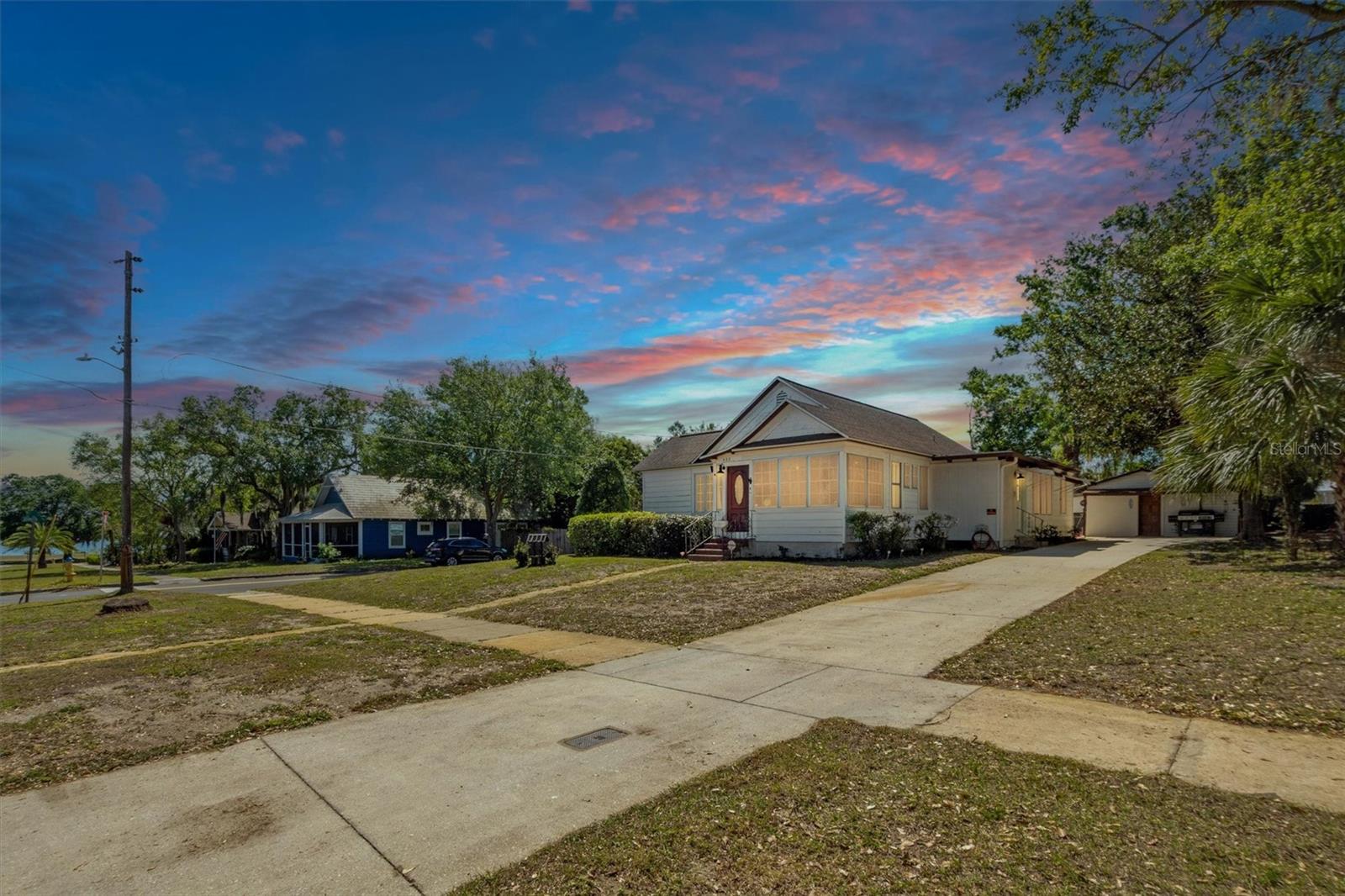 432 E JOHNSON AVE, LAKE WALES, FL, 33853