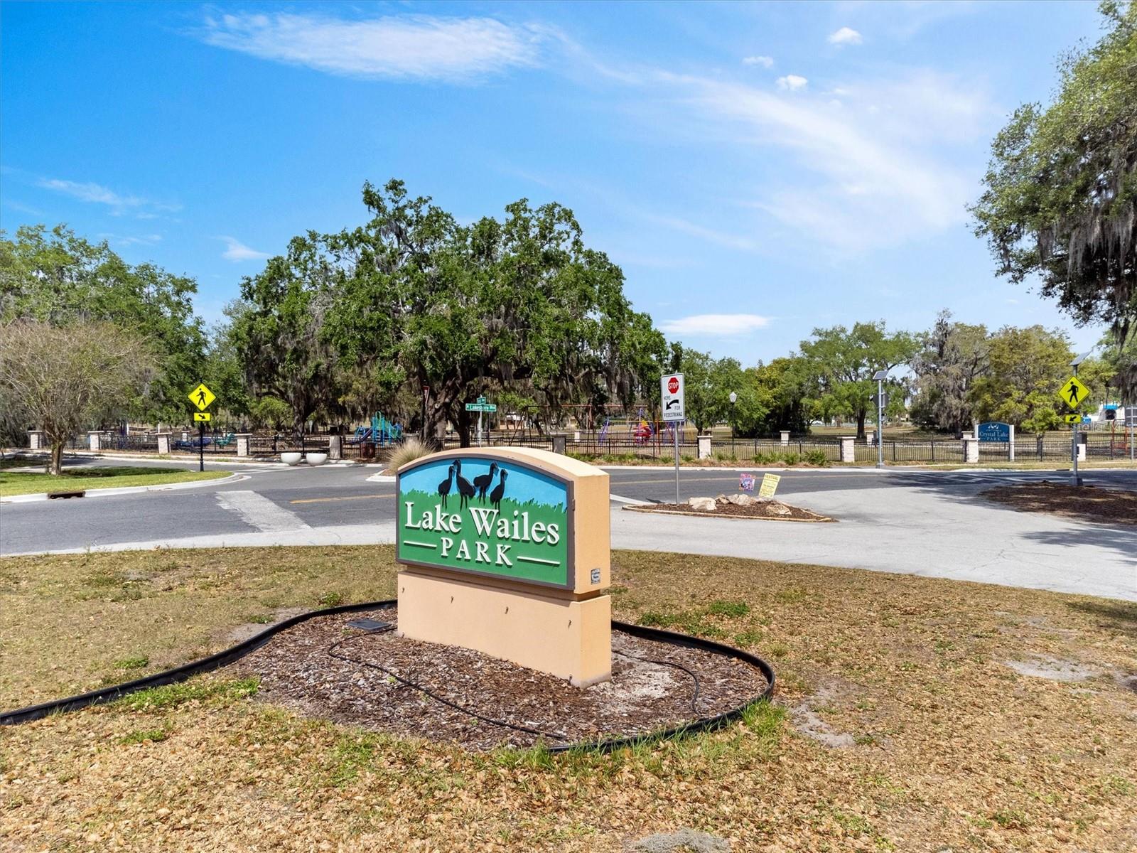 432 E JOHNSON AVE, LAKE WALES, FL, 33853