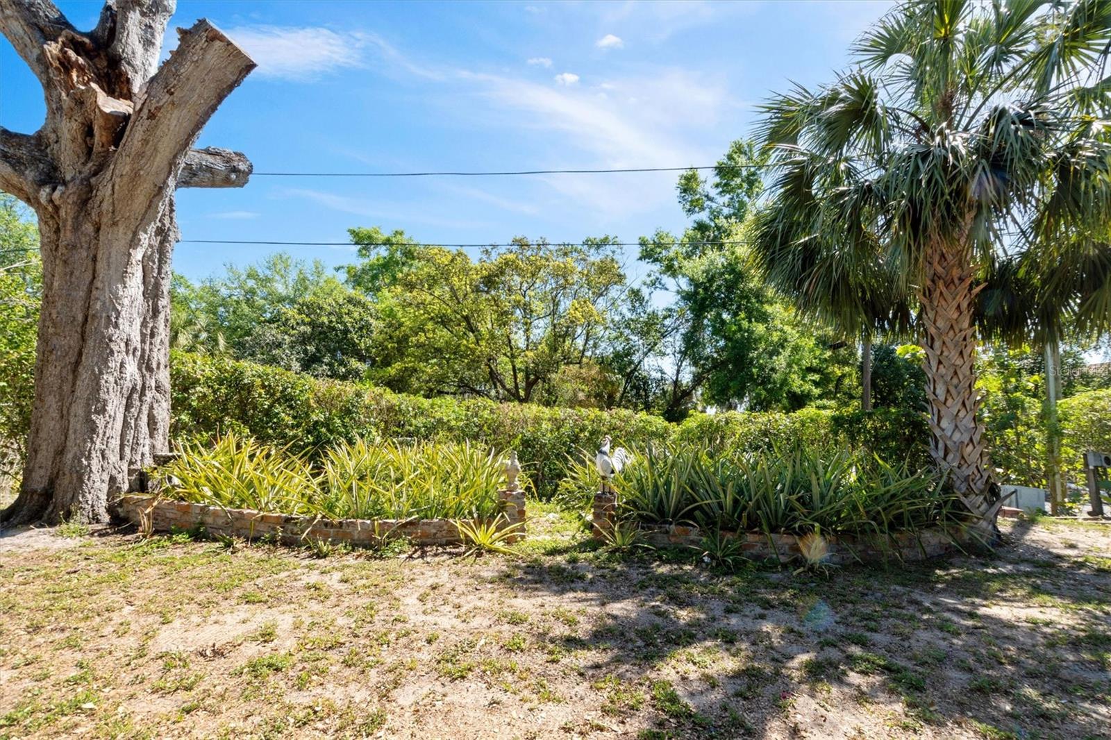432 E JOHNSON AVE, LAKE WALES, FL, 33853