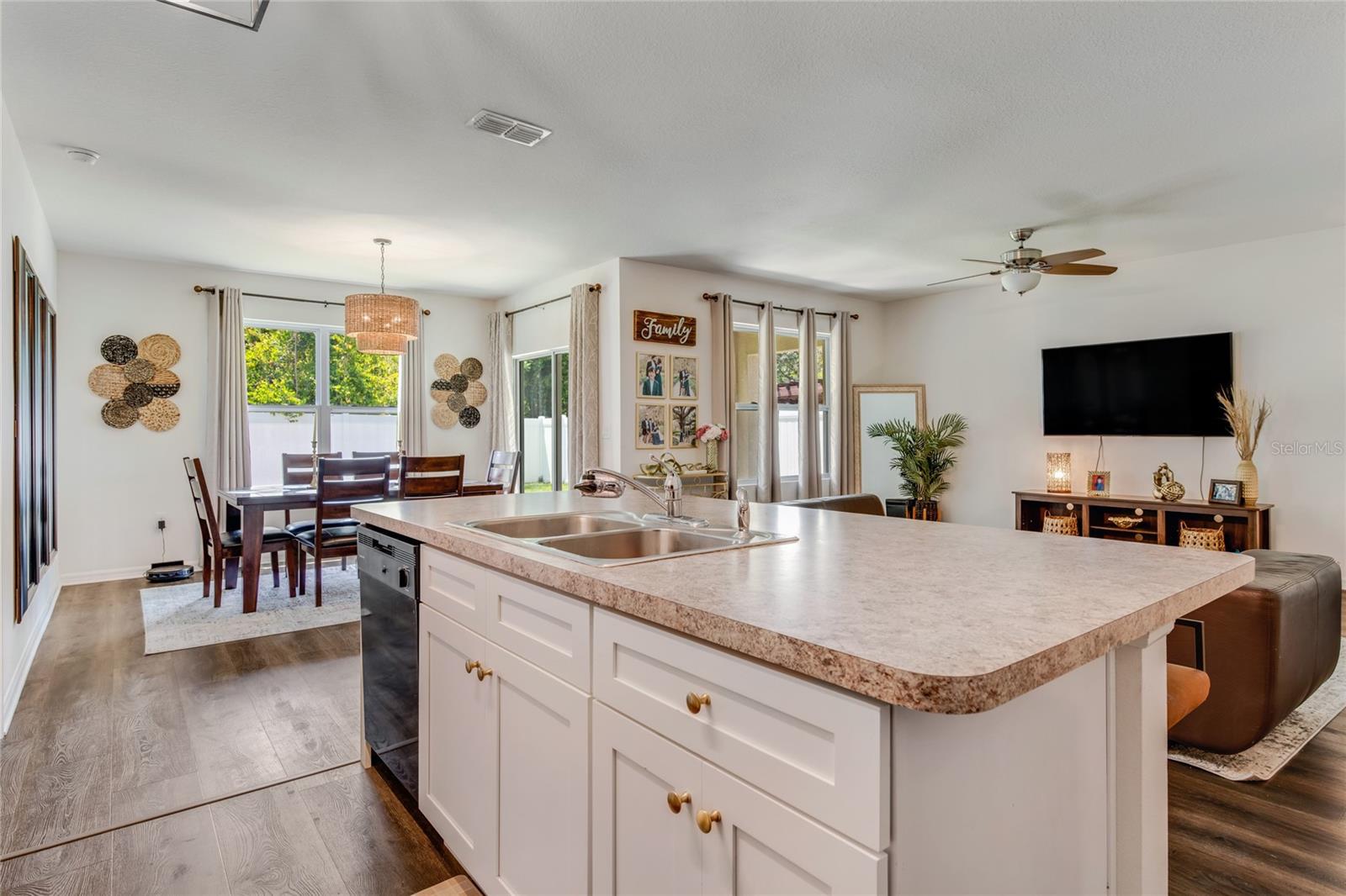 532 WHITE CORAL LN, NEW SMYRNA BEACH, FL, 32168