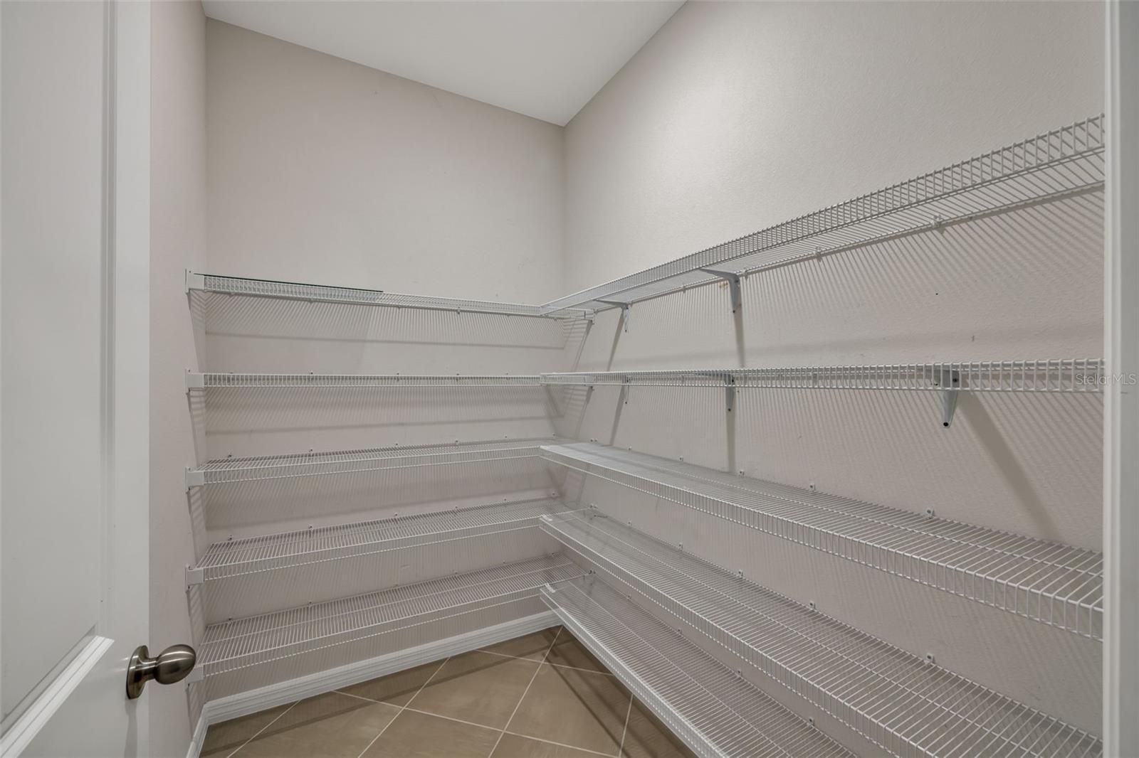 8277 BOWER BASS CIR, WESLEY CHAPEL, FL, 33545