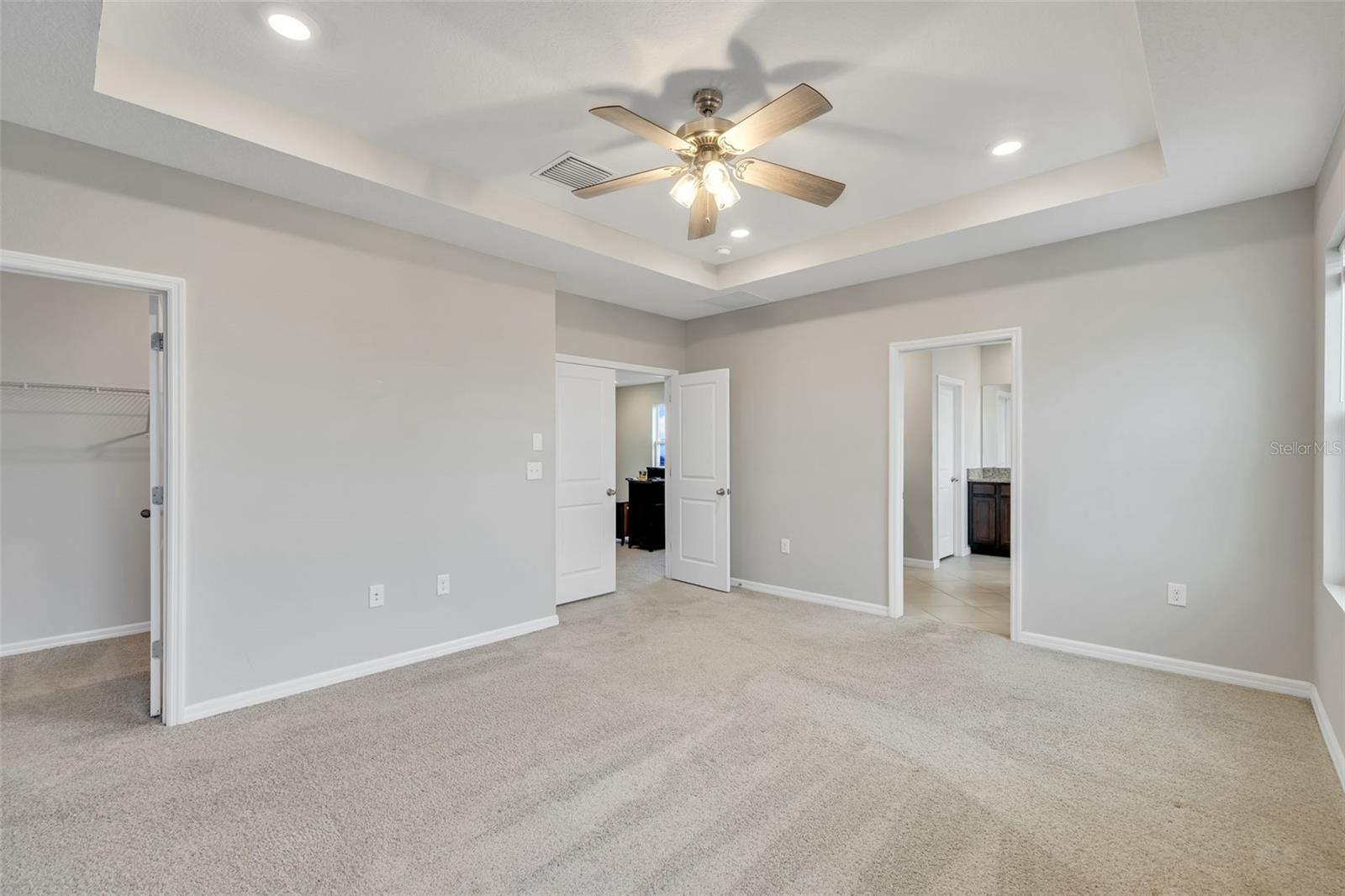 8277 BOWER BASS CIR, WESLEY CHAPEL, FL, 33545