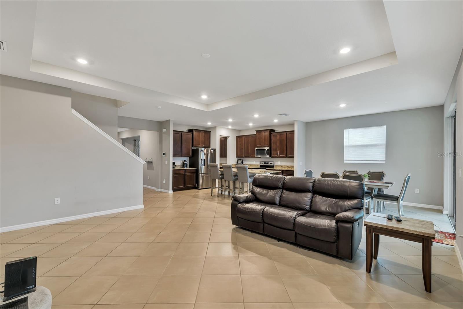 8277 BOWER BASS CIR, WESLEY CHAPEL, FL, 33545