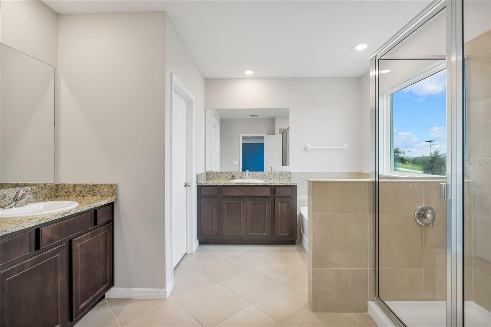 8277 BOWER BASS CIR, WESLEY CHAPEL, FL, 33545