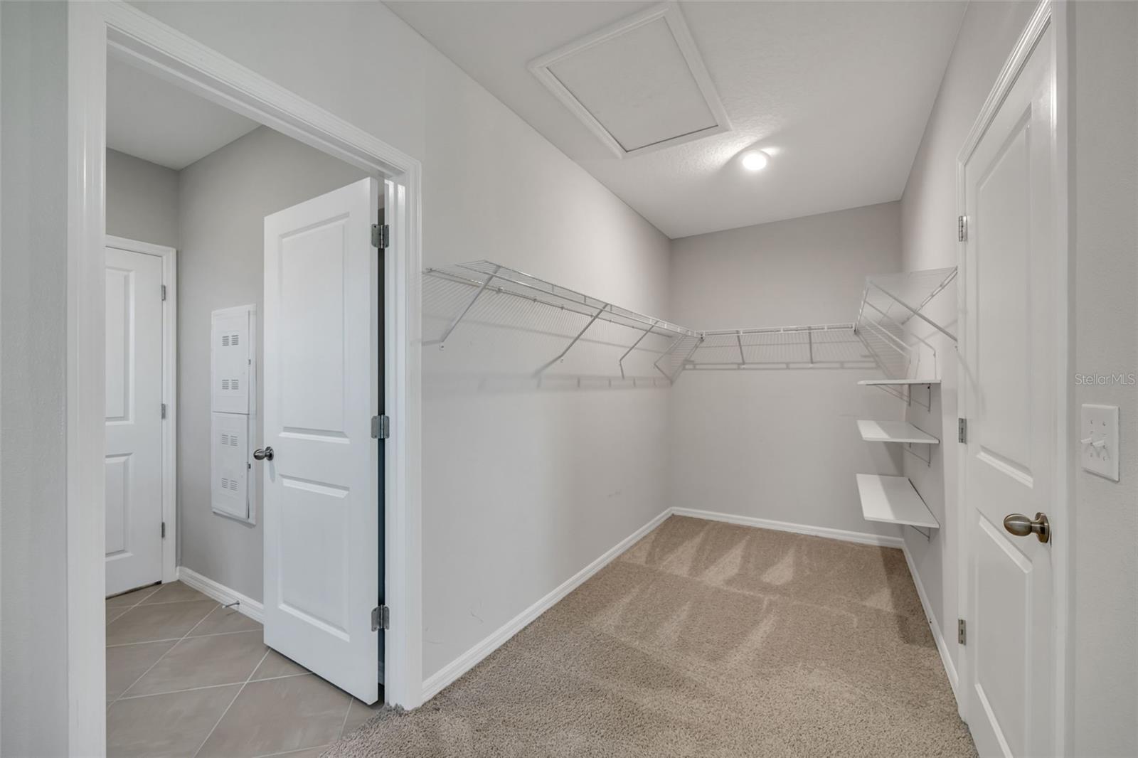 8277 BOWER BASS CIR, WESLEY CHAPEL, FL, 33545