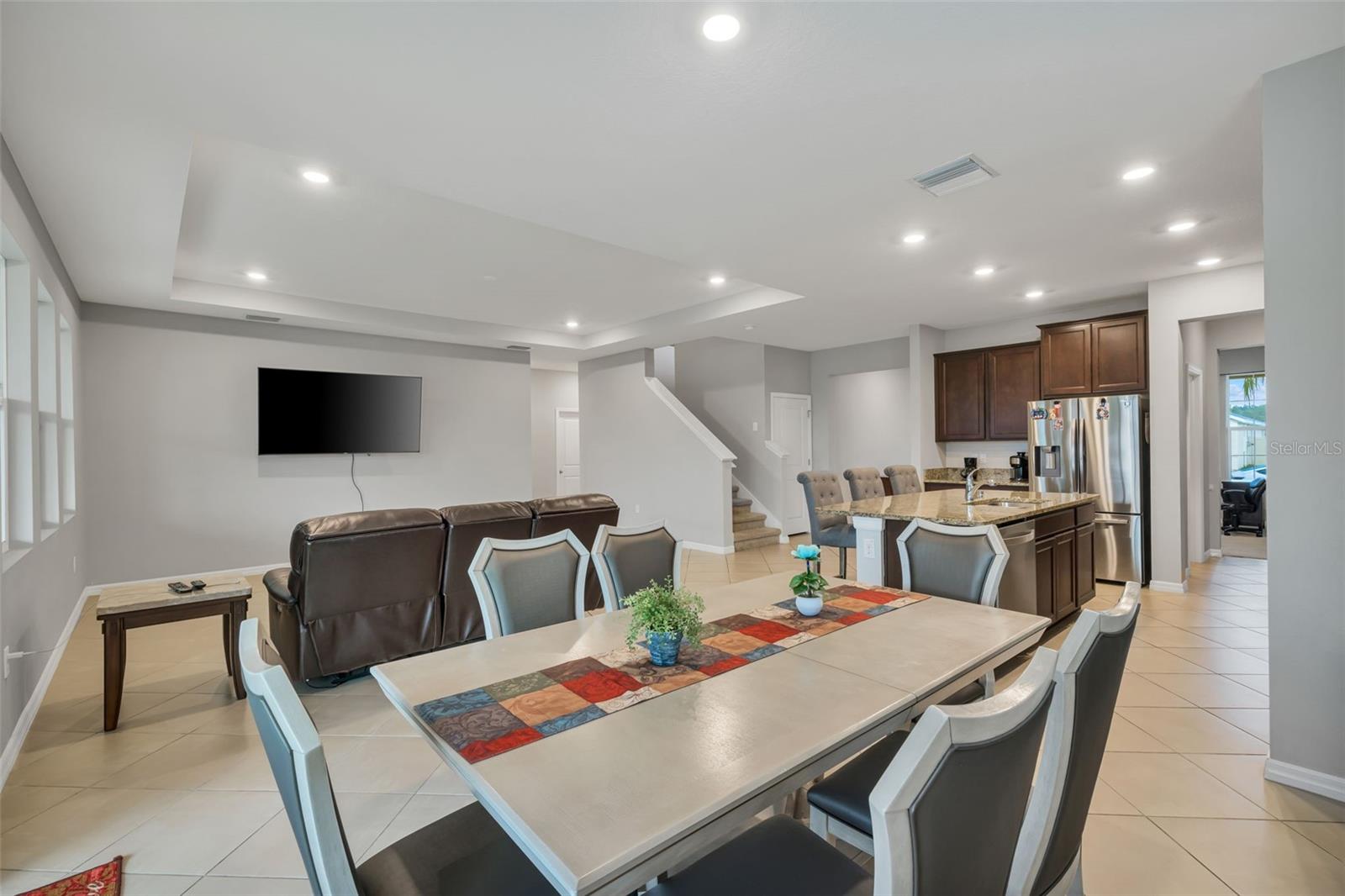 8277 BOWER BASS CIR, WESLEY CHAPEL, FL, 33545