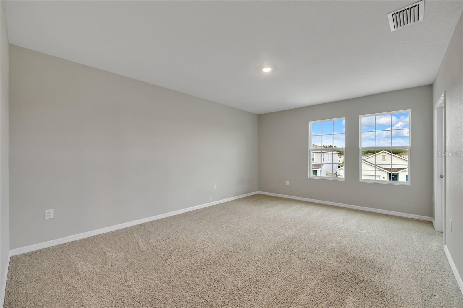 8277 BOWER BASS CIR, WESLEY CHAPEL, FL, 33545