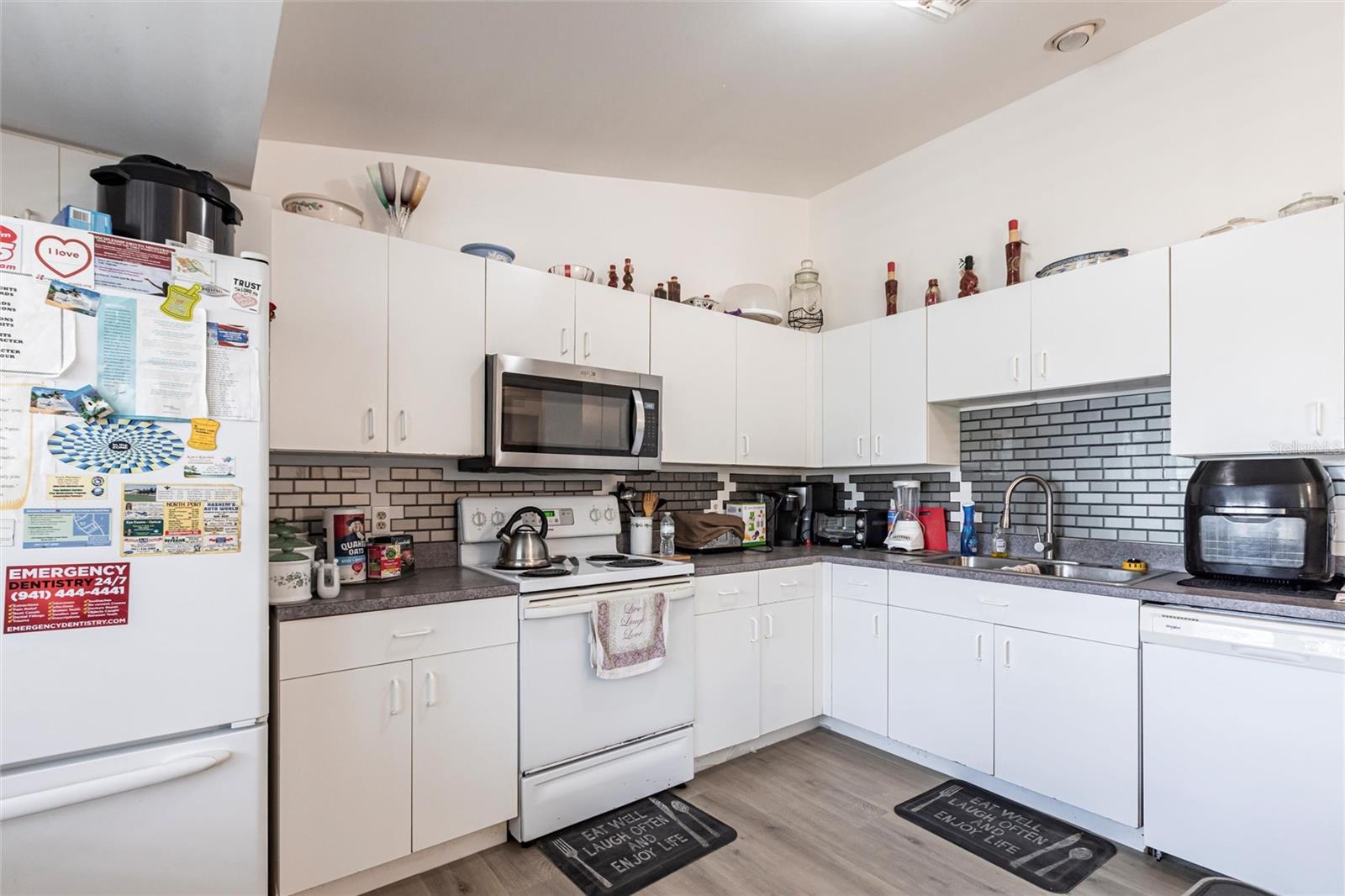 1721 NICOLLETT AVE, NORTH PORT, FL, 34286