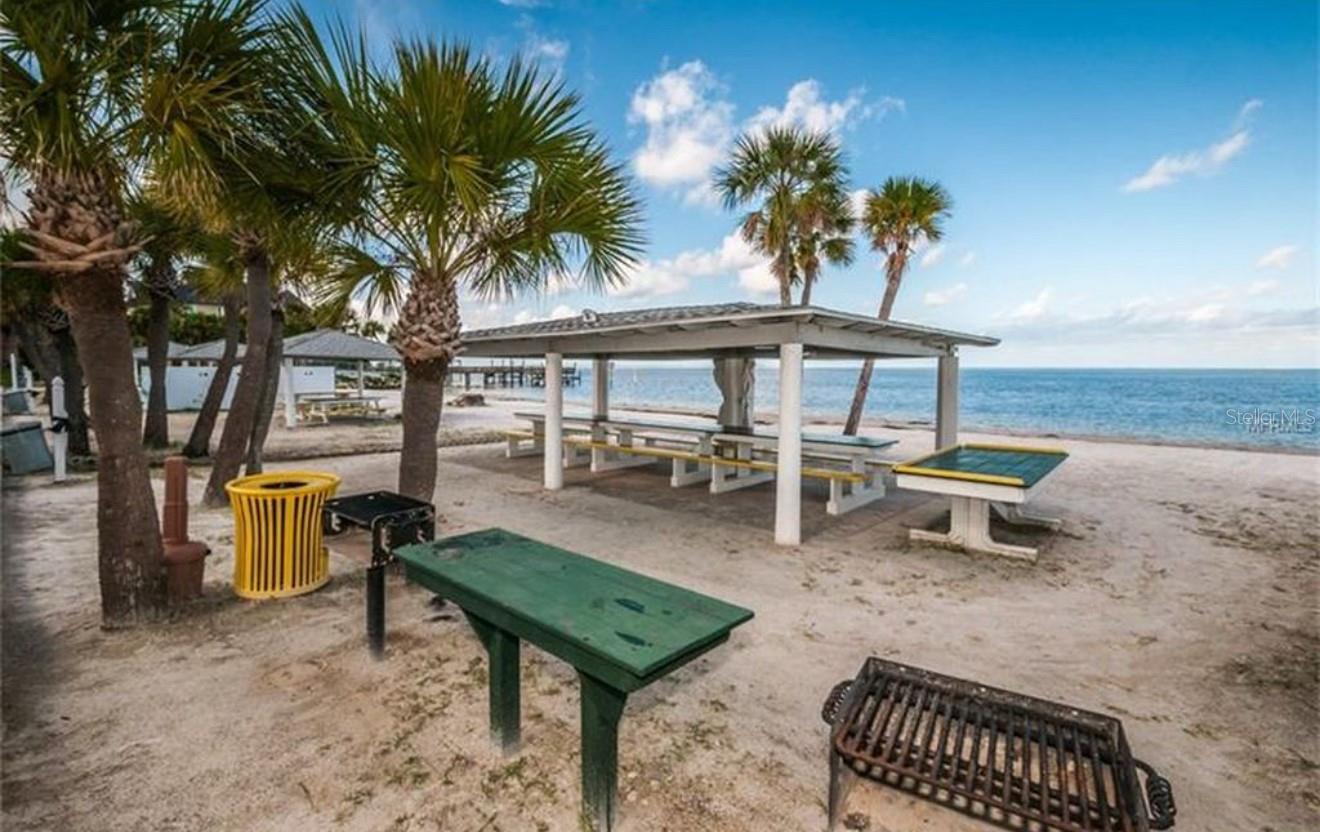 6311 BAYSIDE DR, NEW PORT RICHEY, FL, 34652