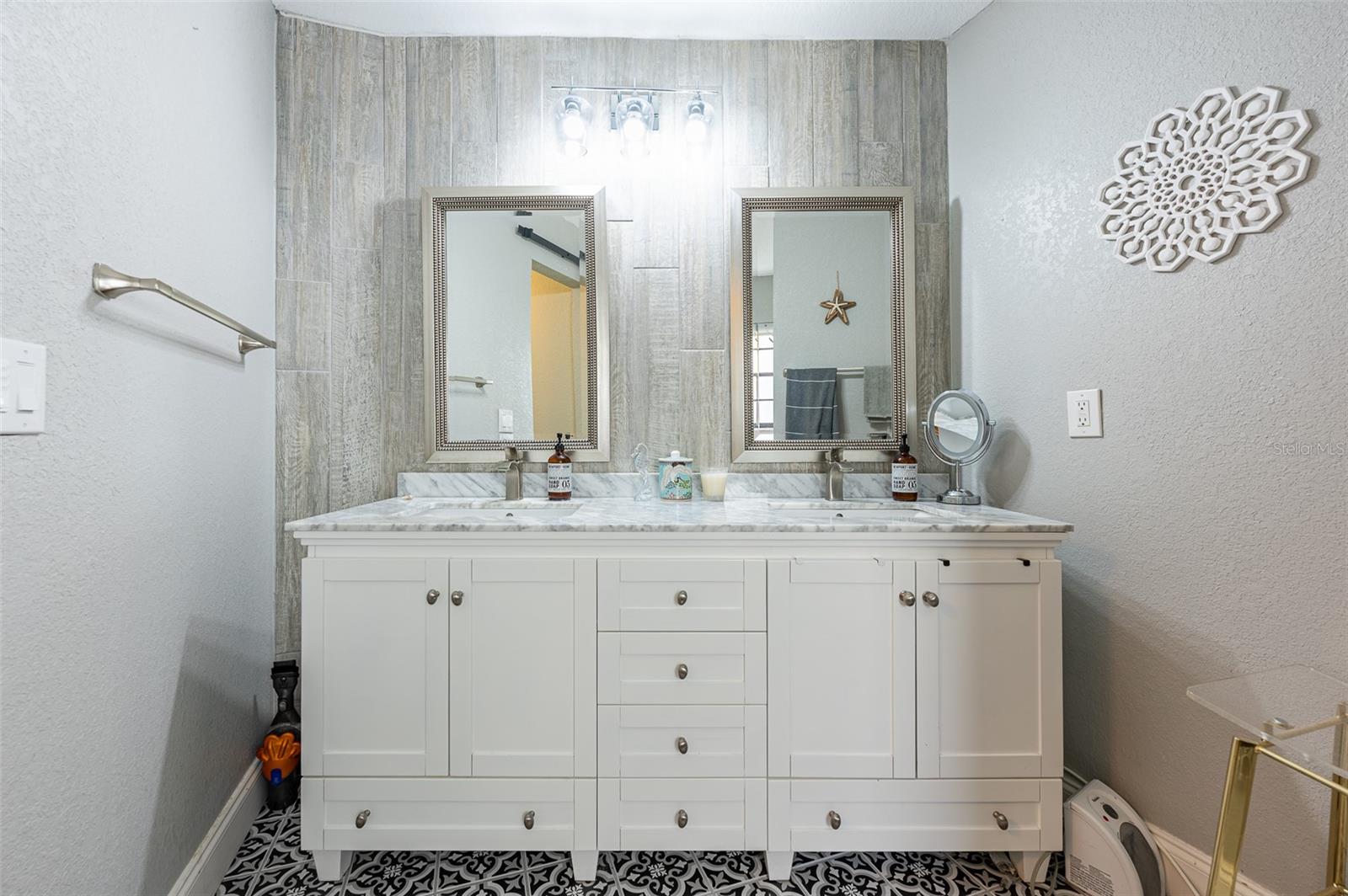 6311 BAYSIDE DR, NEW PORT RICHEY, FL, 34652