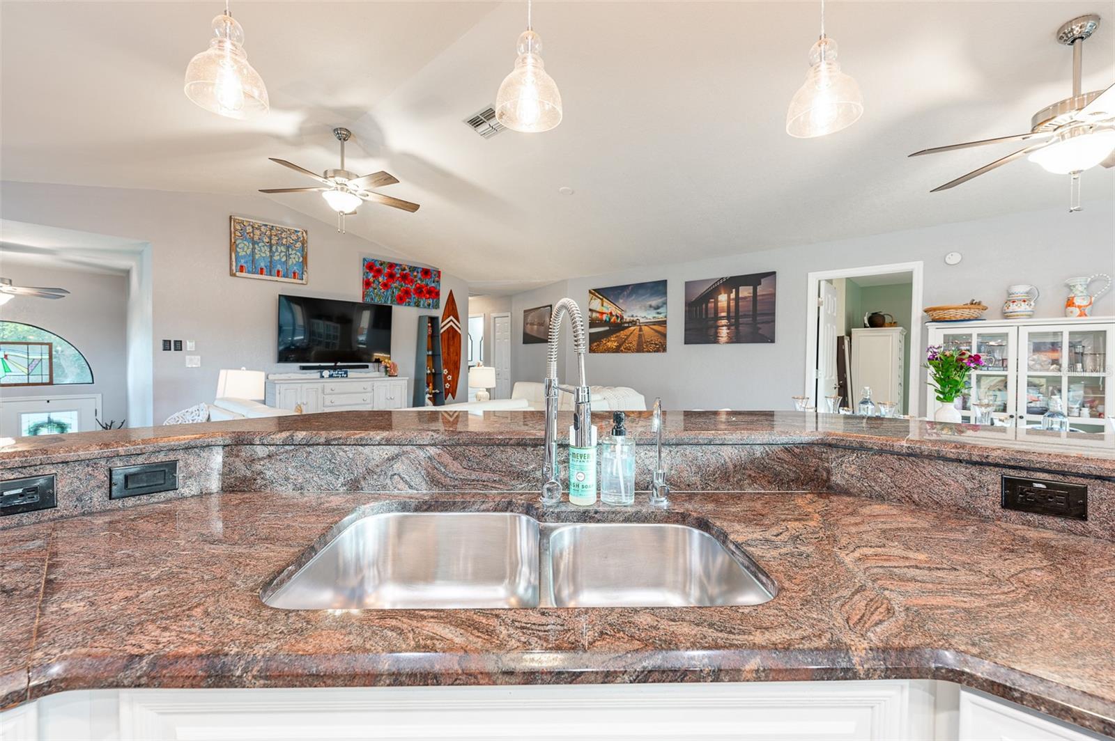 6311 BAYSIDE DR, NEW PORT RICHEY, FL, 34652