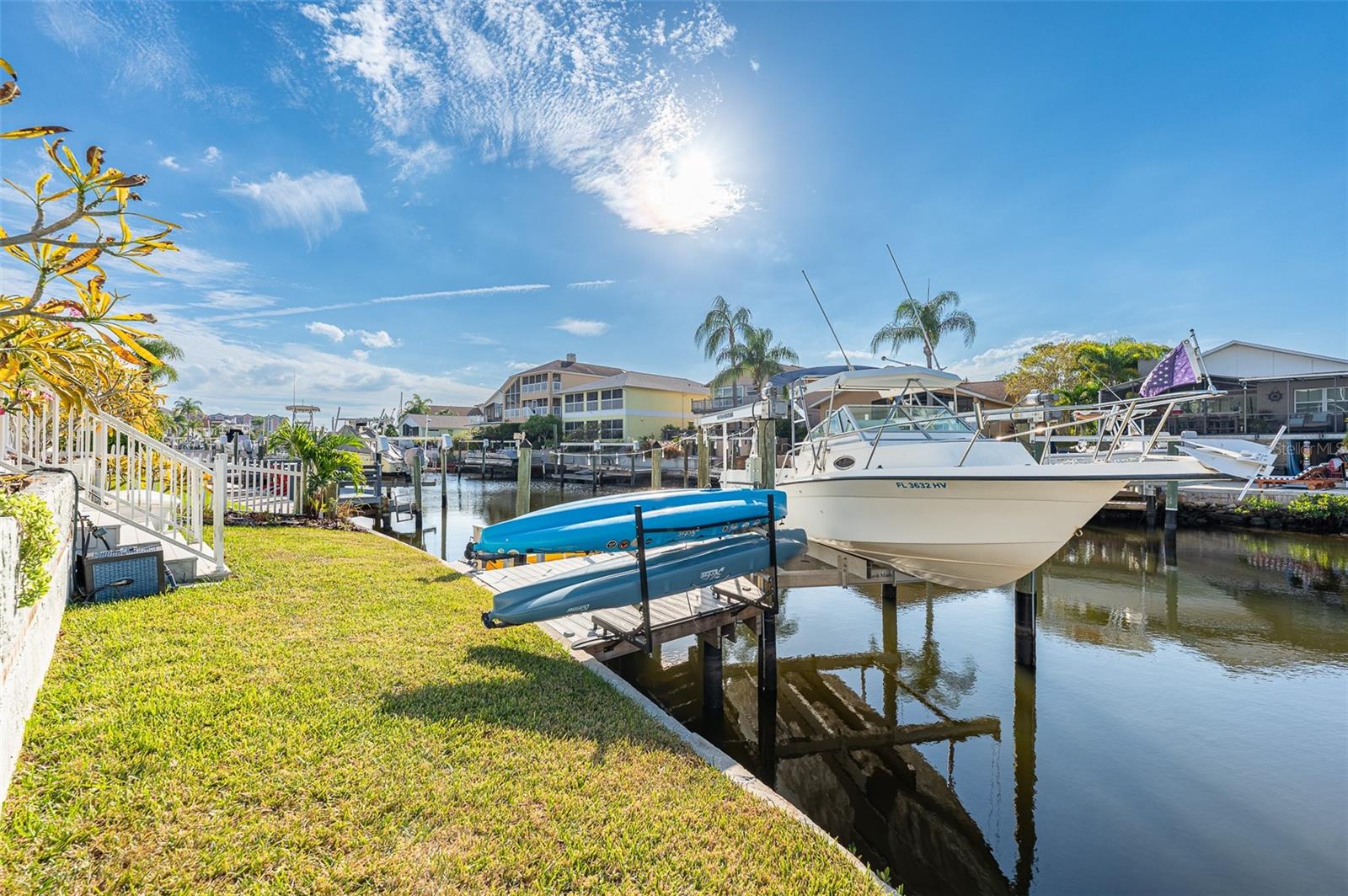 6311 BAYSIDE DR, NEW PORT RICHEY, FL, 34652
