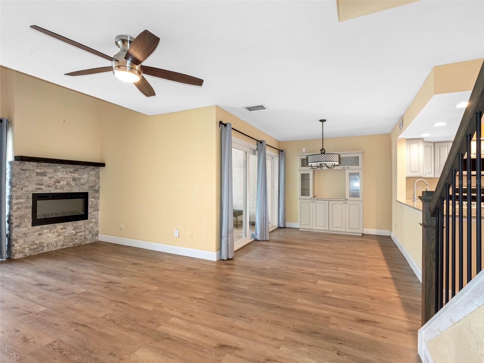 4316 SUNRAY CT #34, TAMPA, FL, 33615