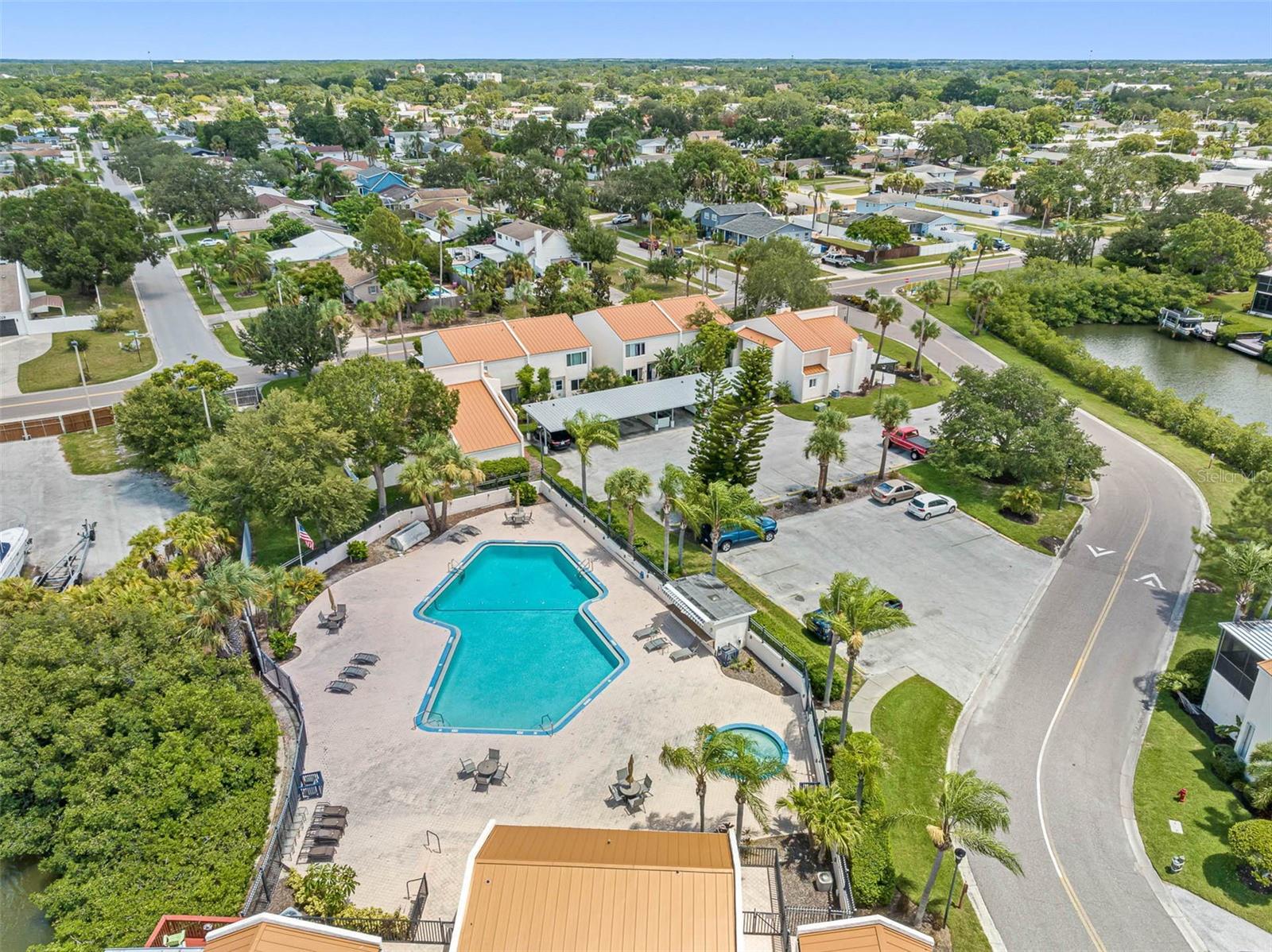 4316 SUNRAY CT #34, TAMPA, FL, 33615