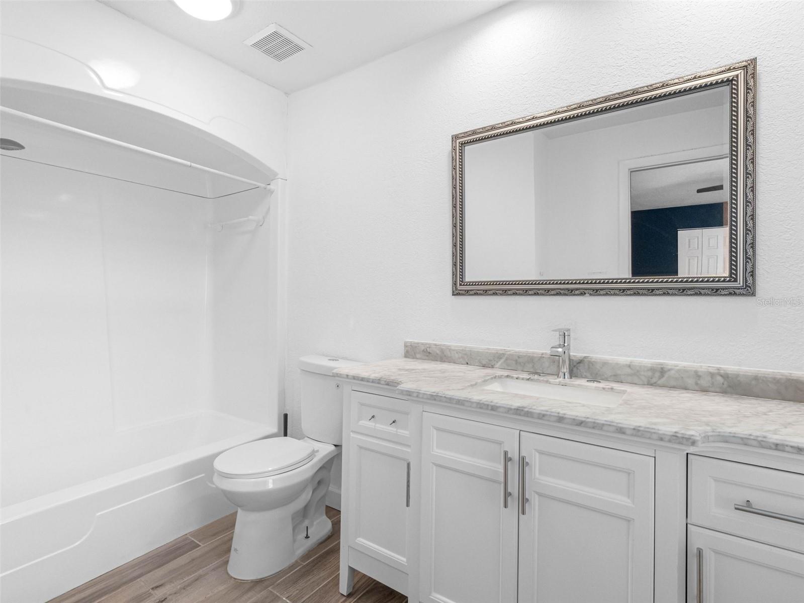 4316 SUNRAY CT #34, TAMPA, FL, 33615