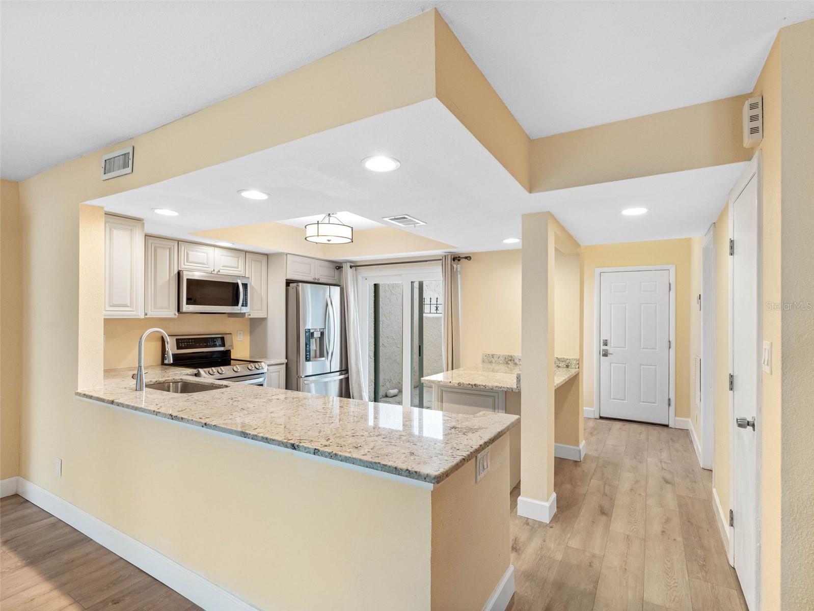 4316 SUNRAY CT #34, TAMPA, FL, 33615