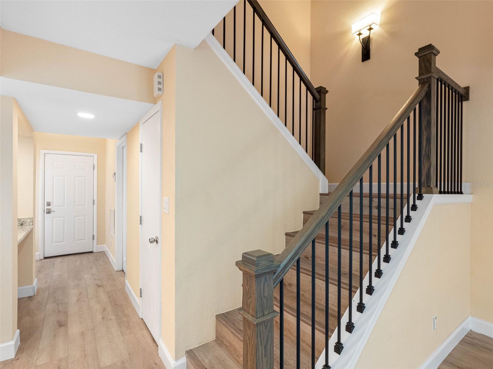 4316 SUNRAY CT #34, TAMPA, FL, 33615