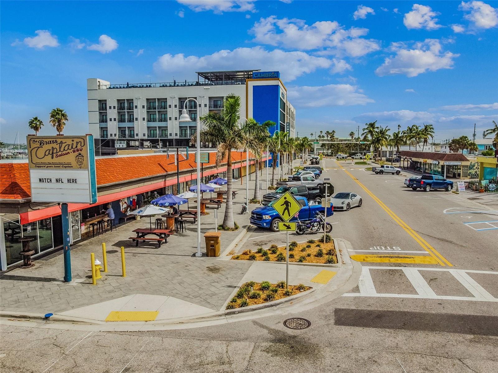 315 MEDALLION BLVD #E, MADEIRA BEACH, FL, 33708