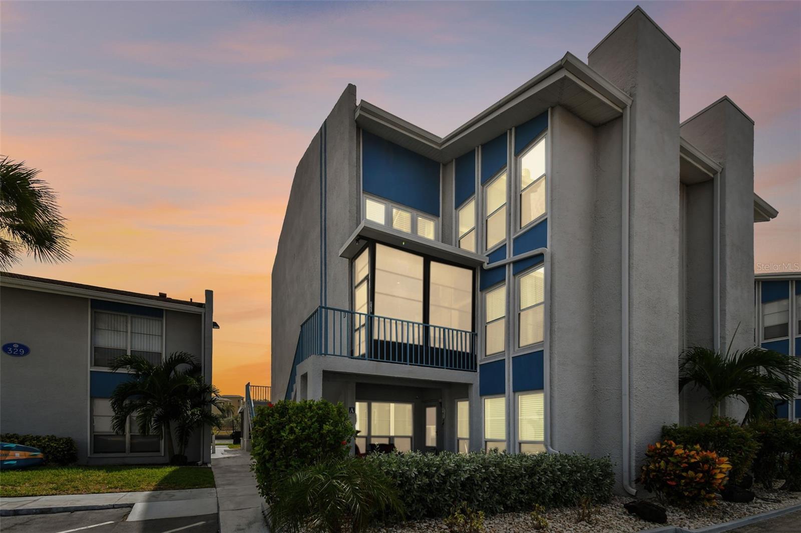 315 MEDALLION BLVD #E, MADEIRA BEACH, FL, 33708