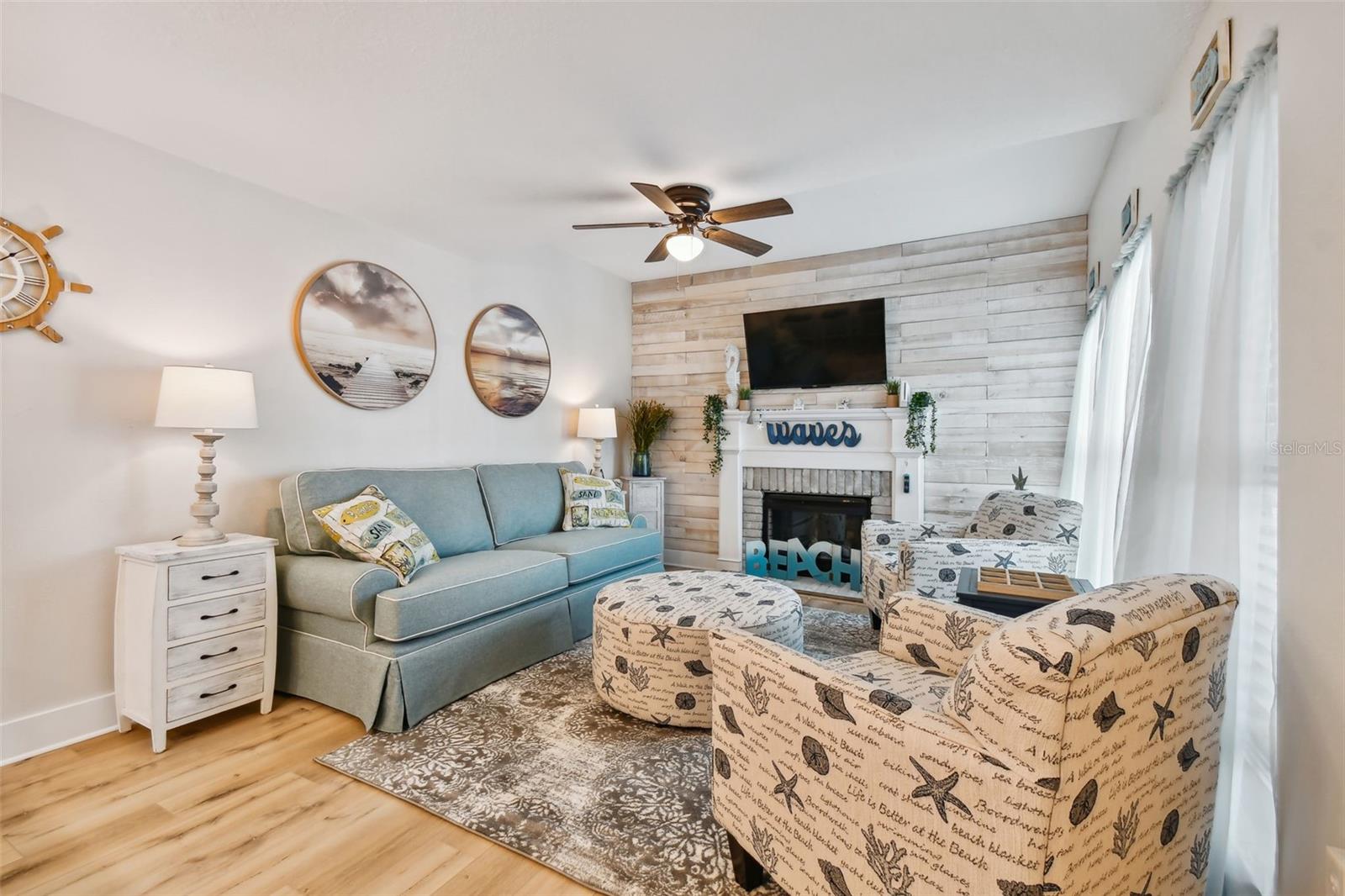 315 MEDALLION BLVD #E, MADEIRA BEACH, FL, 33708