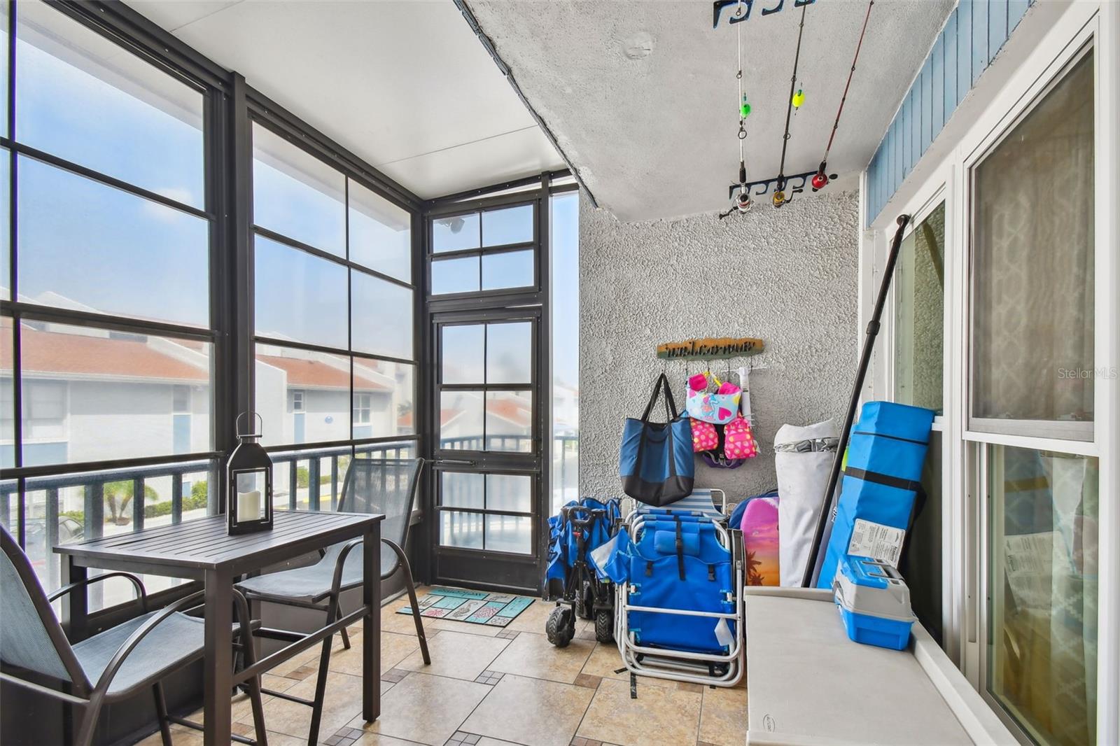 315 MEDALLION BLVD #E, MADEIRA BEACH, FL, 33708