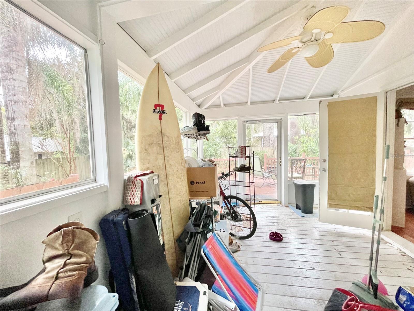 1035 NE 3RD AVE, GAINESVILLE, FL, 32601