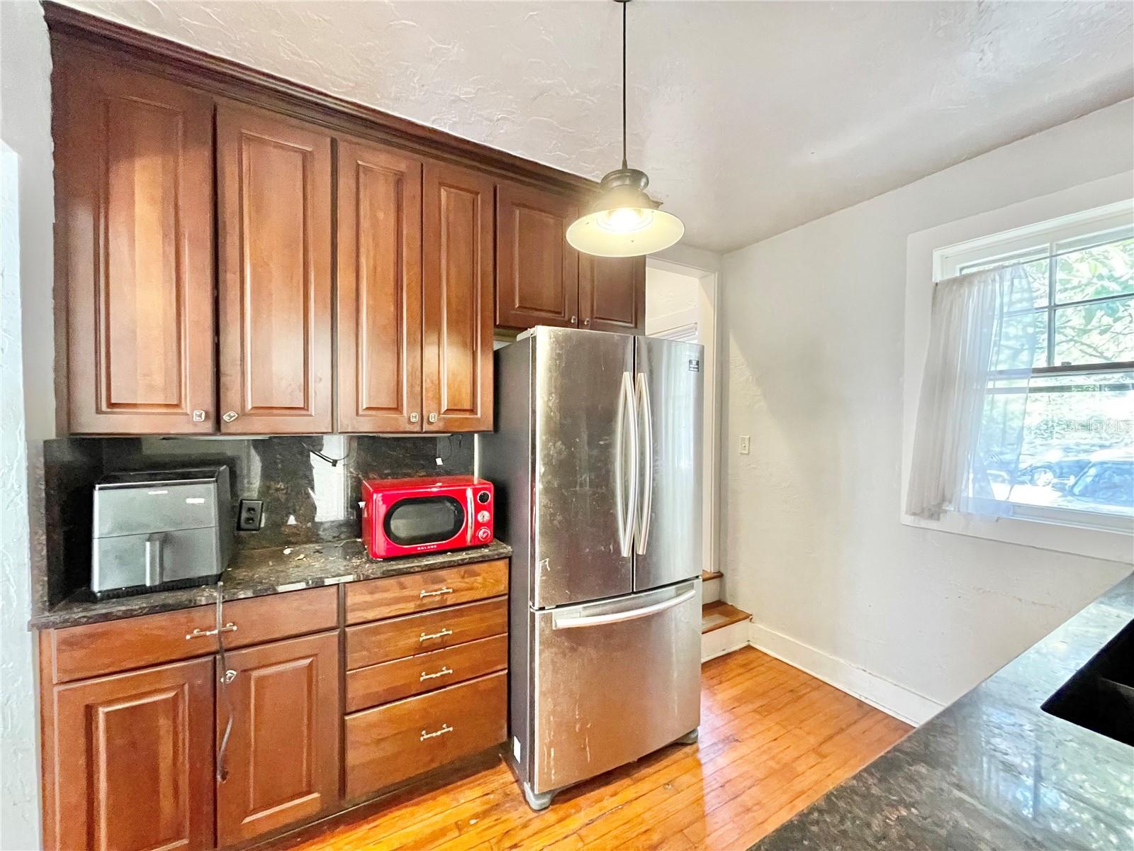 1035 NE 3RD AVE, GAINESVILLE, FL, 32601