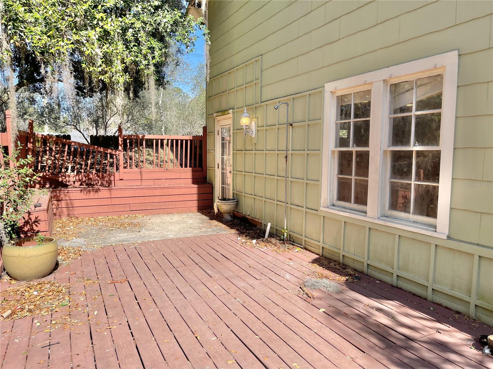 1035 NE 3RD AVE, GAINESVILLE, FL, 32601