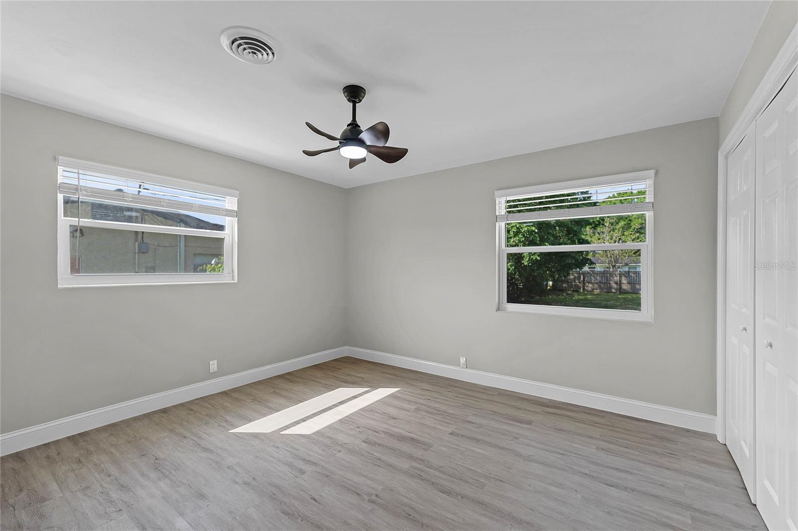 398 DUBS DR, DAYTONA BEACH, FL, 32117