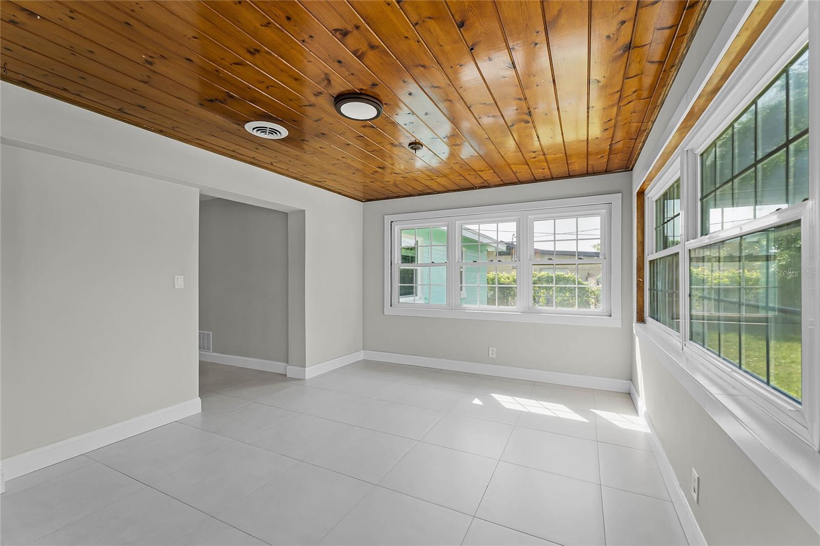 398 DUBS DR, DAYTONA BEACH, FL, 32117