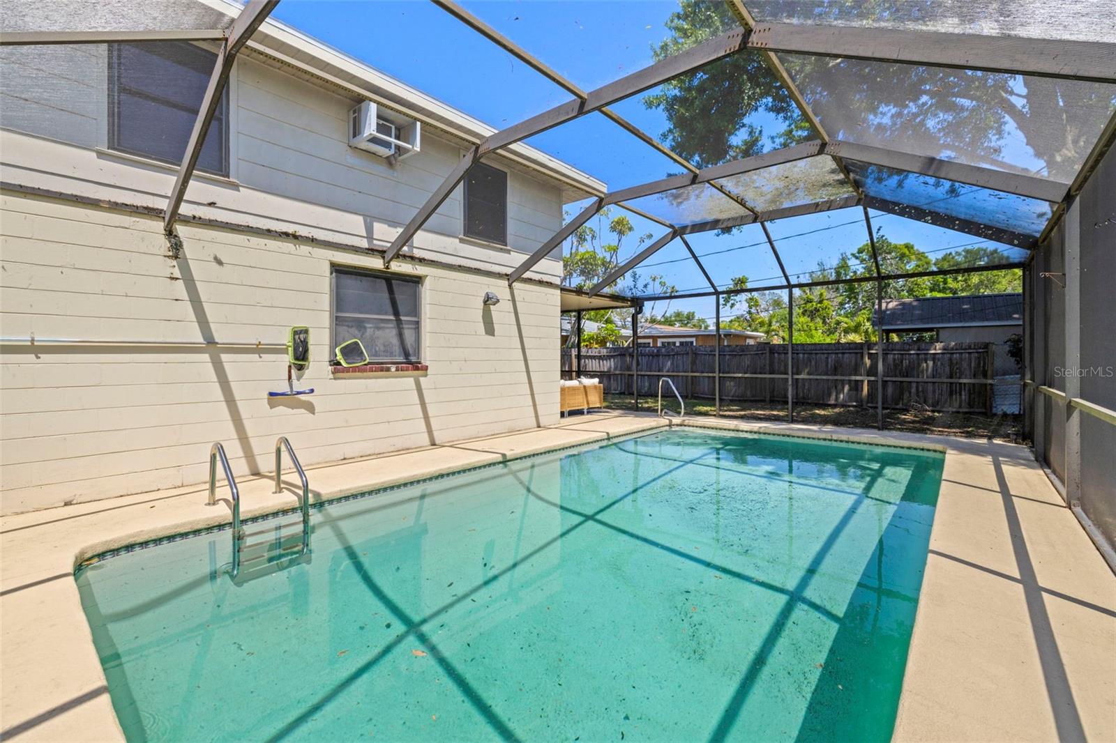 2890 40TH AVE N, ST PETERSBURG, FL, 33714