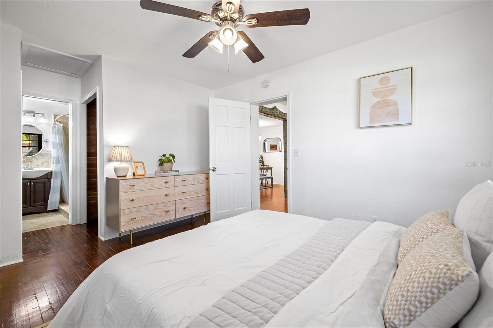 2890 40TH AVE N, ST PETERSBURG, FL, 33714