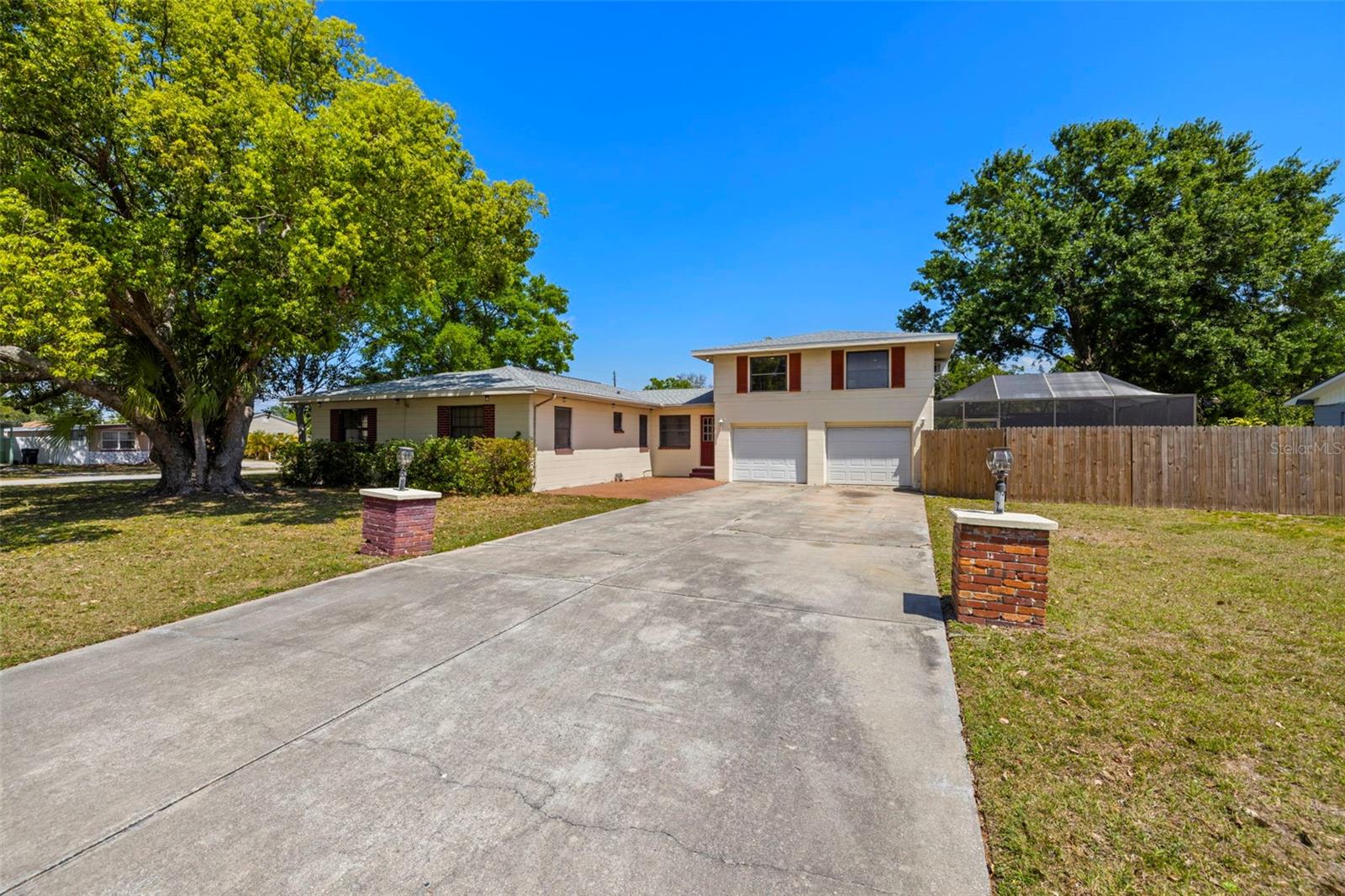 2890 40TH AVE N, ST PETERSBURG, FL, 33714