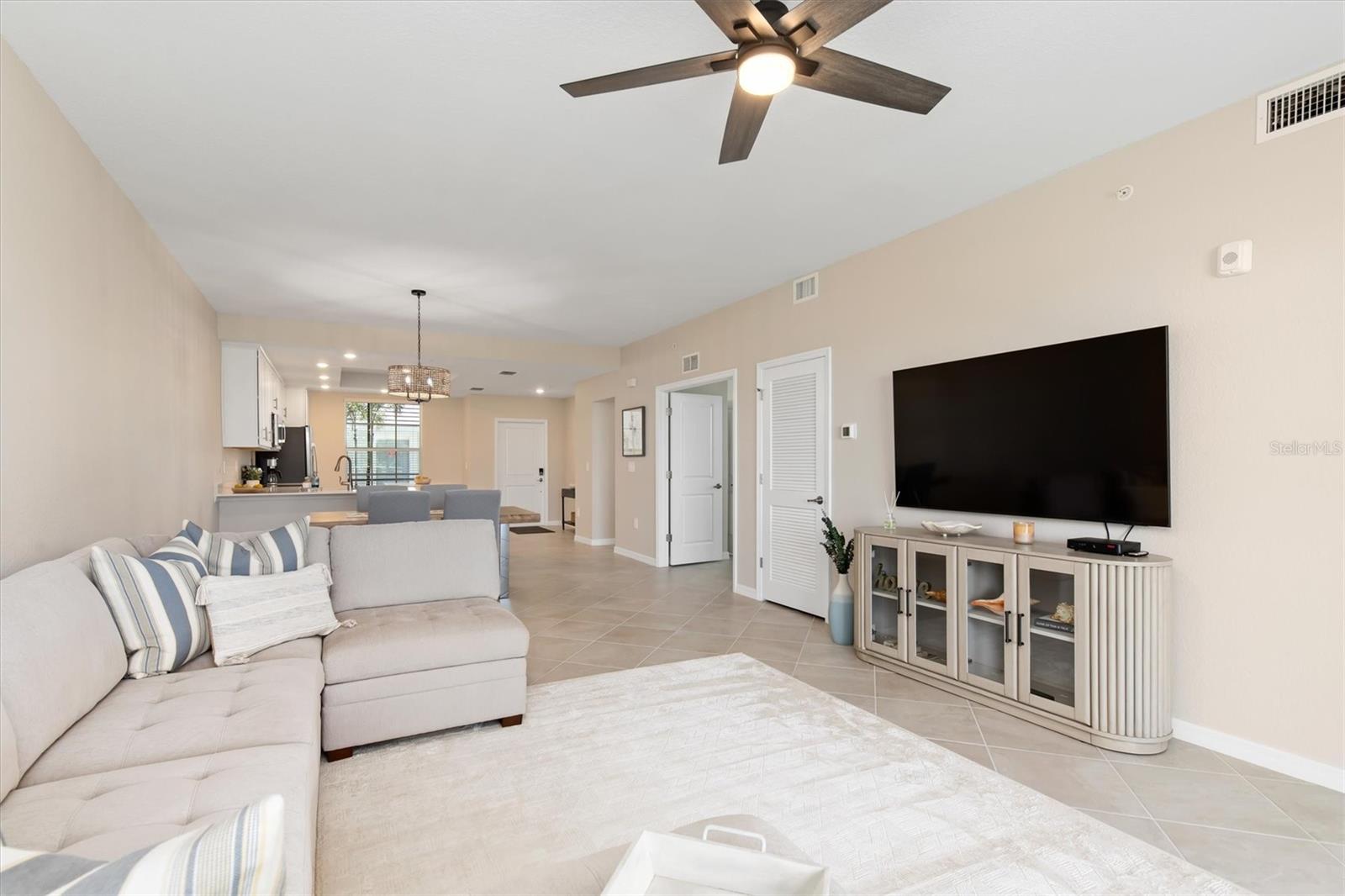 17505 OPAL SAND DR #101, VENICE, FL, 34293