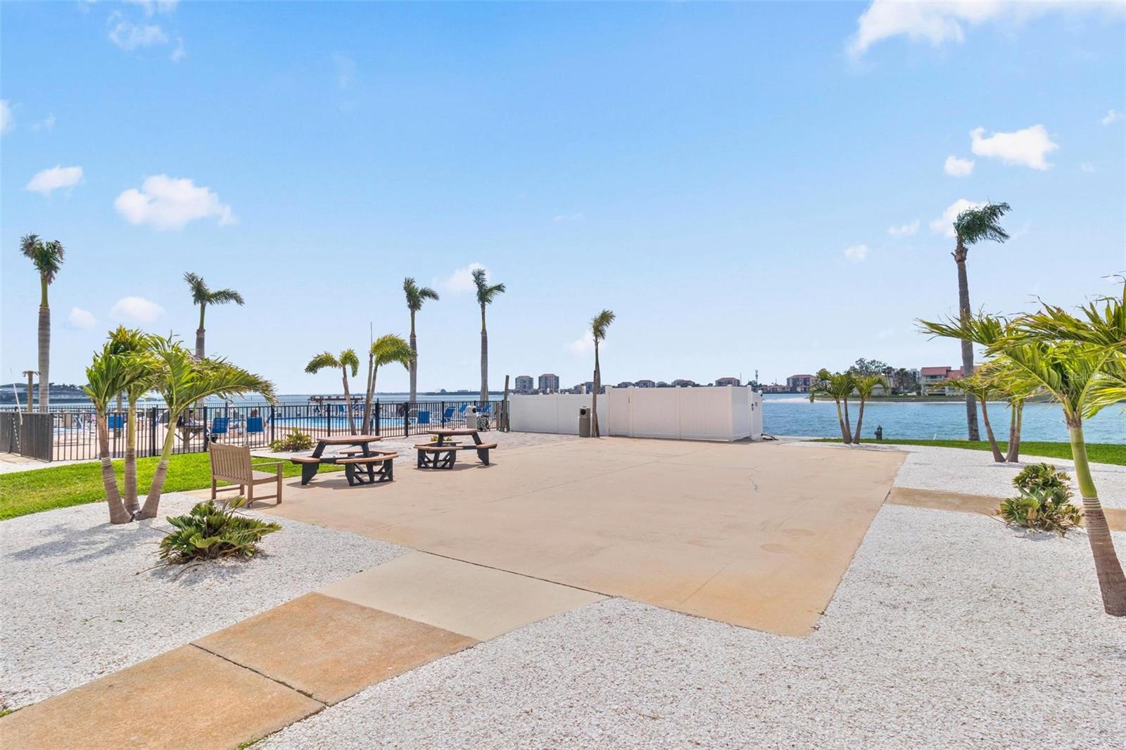 5220 BRITTANY DR S #1309, ST PETERSBURG, FL, 33715